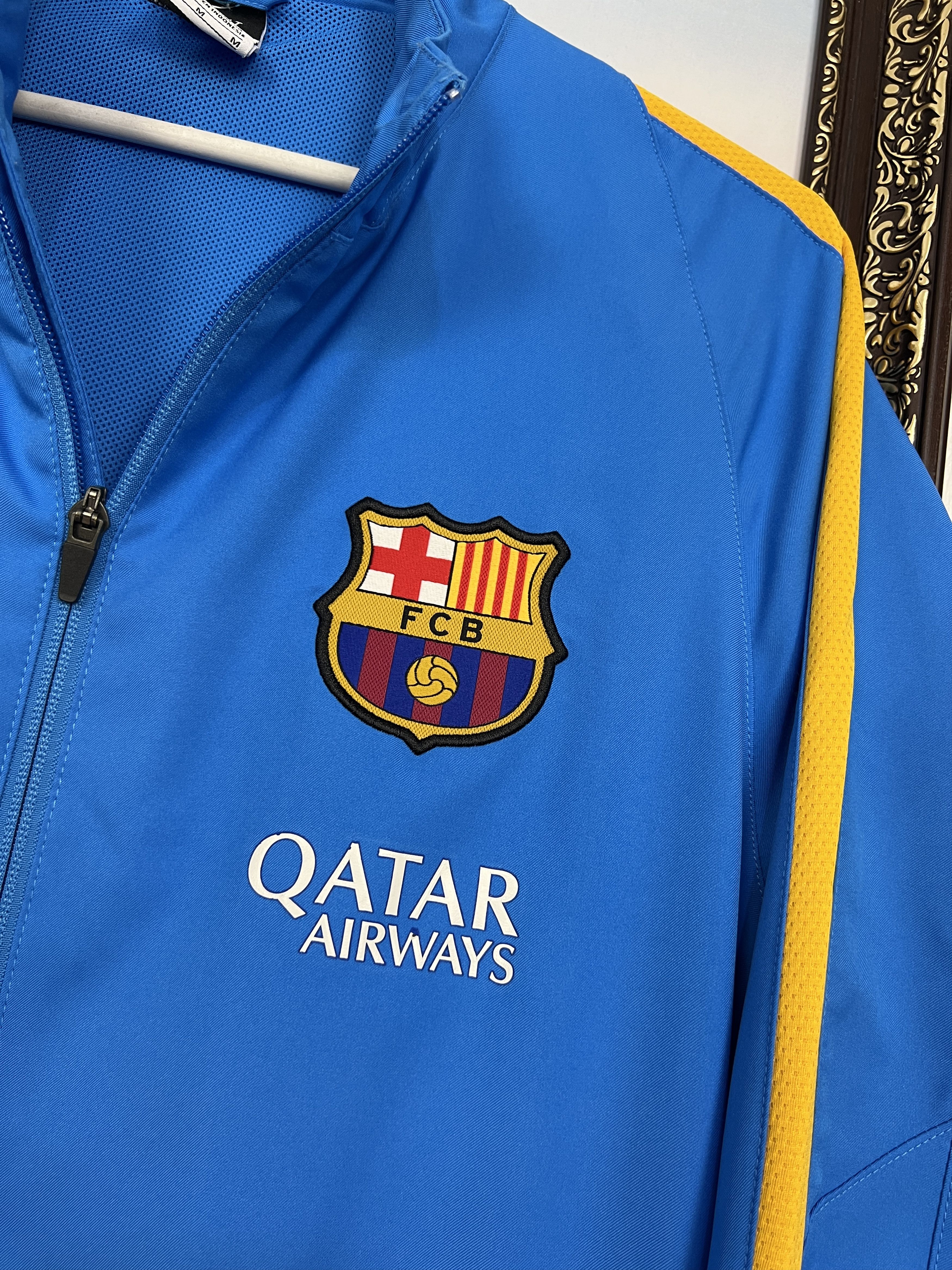 Nike Vintage Nike FC Barcelona Football Blue Train Jacket Soccer Size US M / EU 48-50 / 2 - 3 Thumbnail