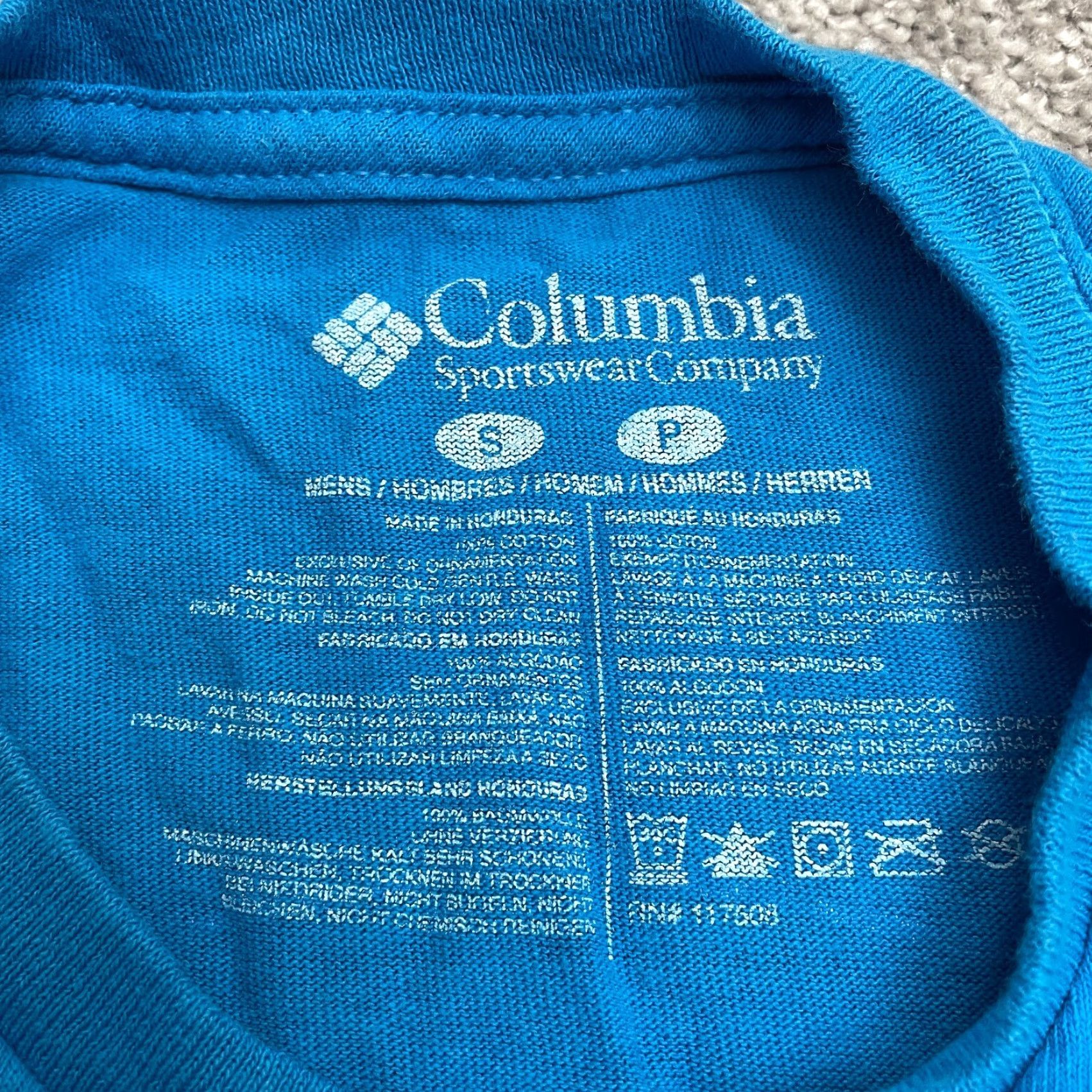 Vintage Columbia PFG T-Shirt Mens Small Blue Crew Neck Short Sleeve Cotton Tee Size US S / EU 44-46 / 1 - 6 Thumbnail