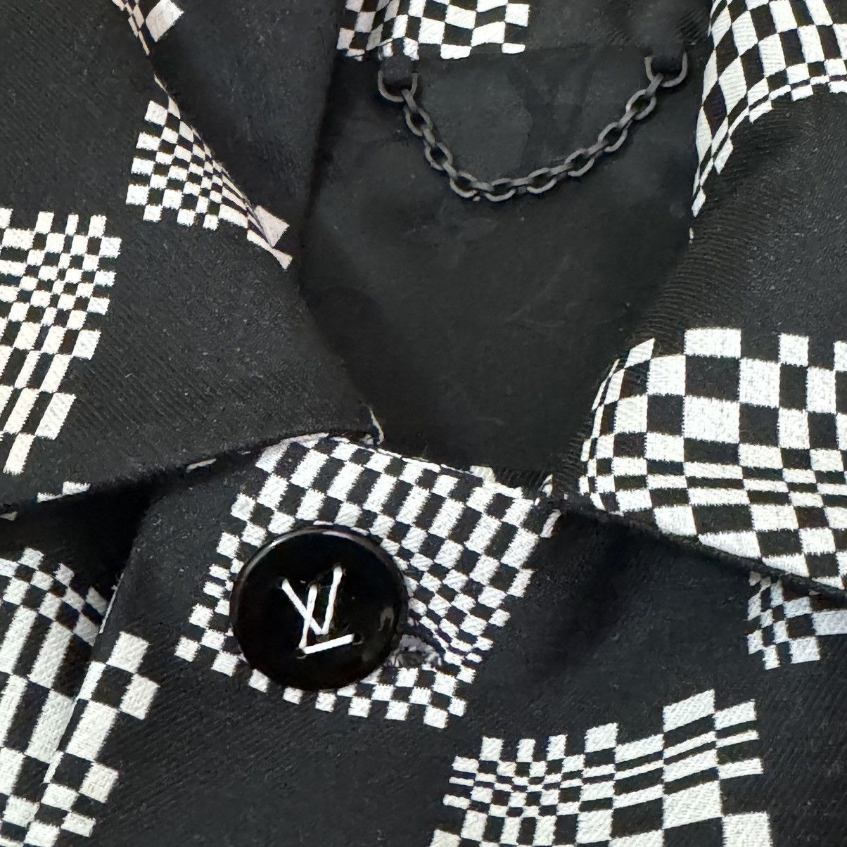 Louis Vuitton Louis Vuitton Damier Car Coat Size US M / EU 48-50 / 2 - 9 Thumbnail