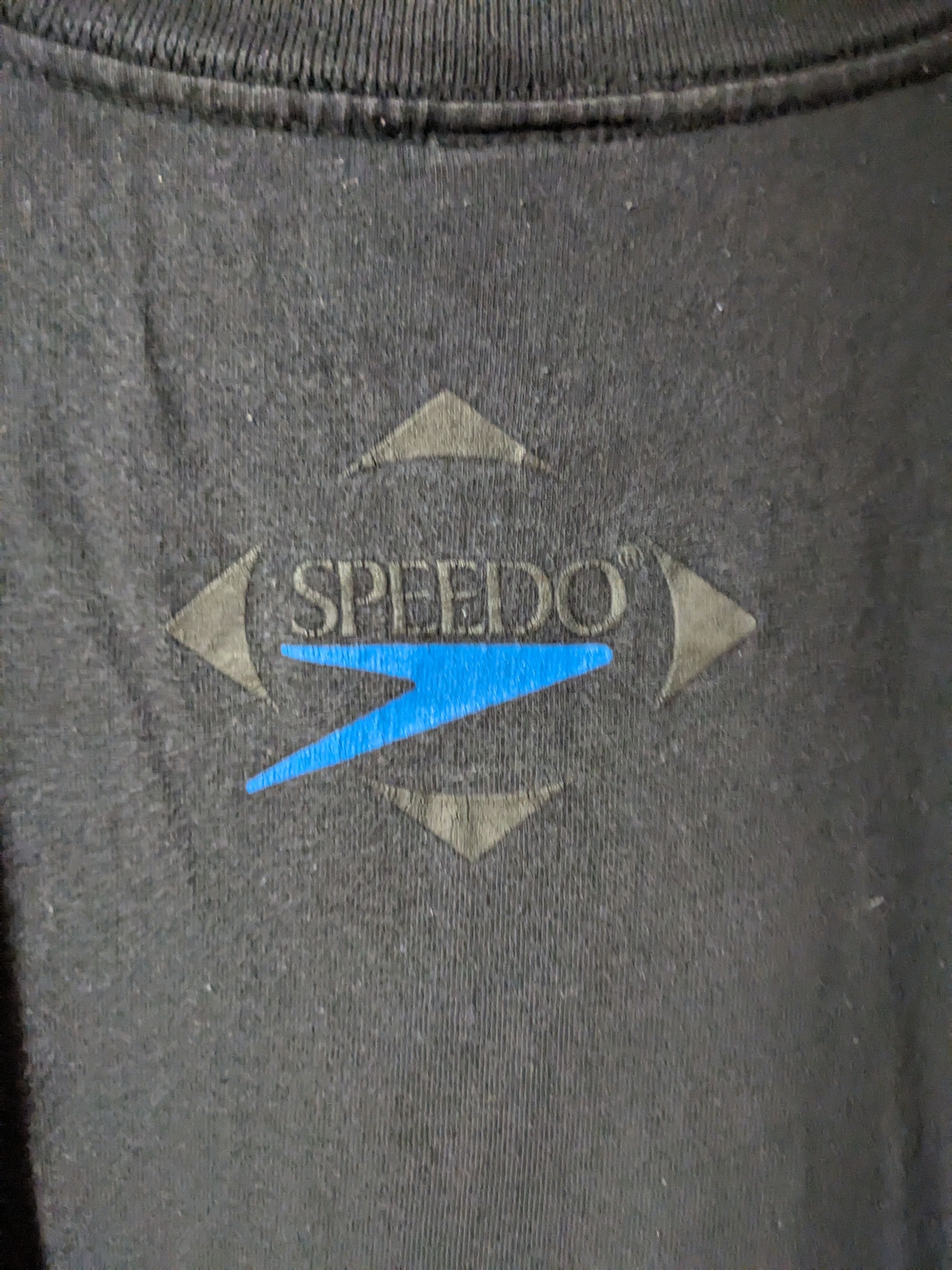Speedo Vintage 1996 Speedo Surf Wear Logo Kids X-Large T-Shirt Size US XL / EU 56 / 4 - 5 Thumbnail