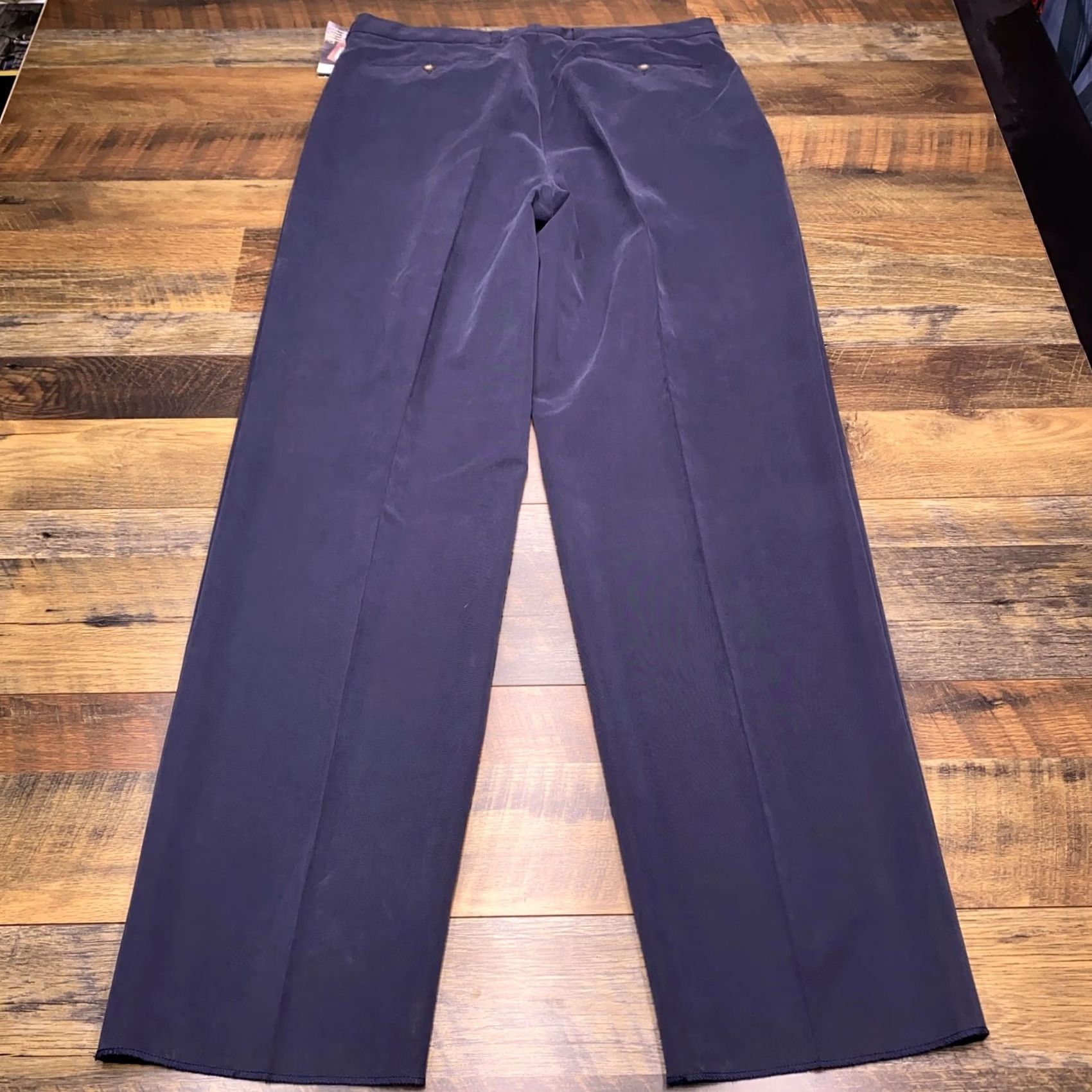 Vintage VINTAGE NAVY Cutter & Buck Pants 38 Mens Blue Pleated Dress Pants Classic Straight Inseam 35 Unhemmed New Size US 38 / EU 54 - 3 Thumbnail
