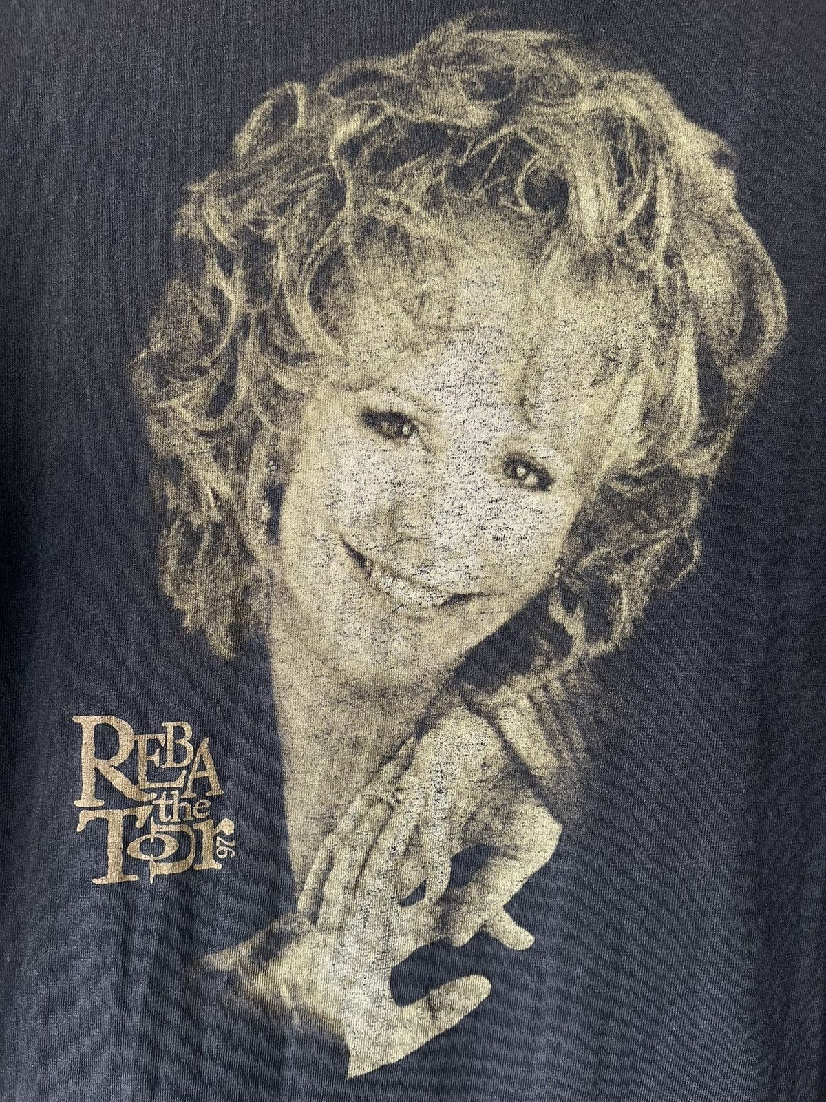Vintage Reba The Tour 1997’s Size US XL / EU 56 / 4 - 2 Thumbnail