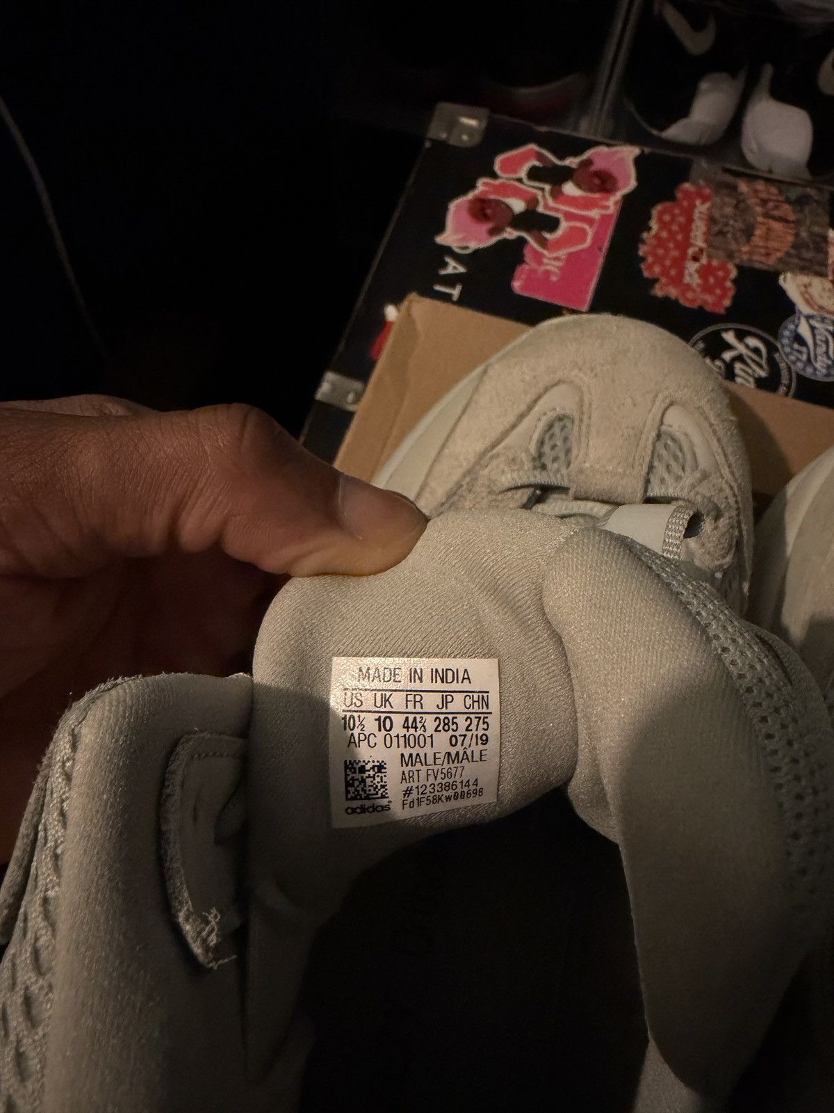 Adidas Yeezy Desert Boot Salt Size US 10.5 / EU 43-44 - 9 Thumbnail