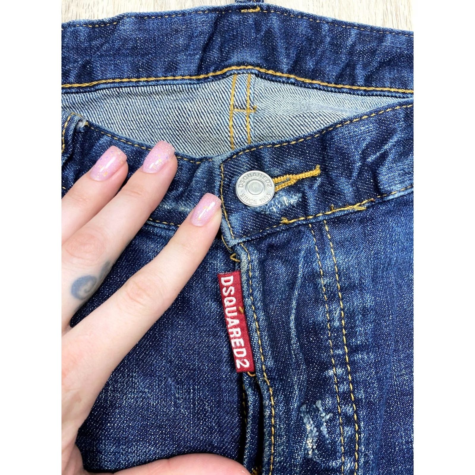 Dsquared2 Dsquared2 Jeans Mens Denim Pants Size 34 Blue Slim Regular Inseam 81 cm Outseam 106 cm Logo Accents Vintage: No Size US 34 / EU 50 - 6 Thumbnail