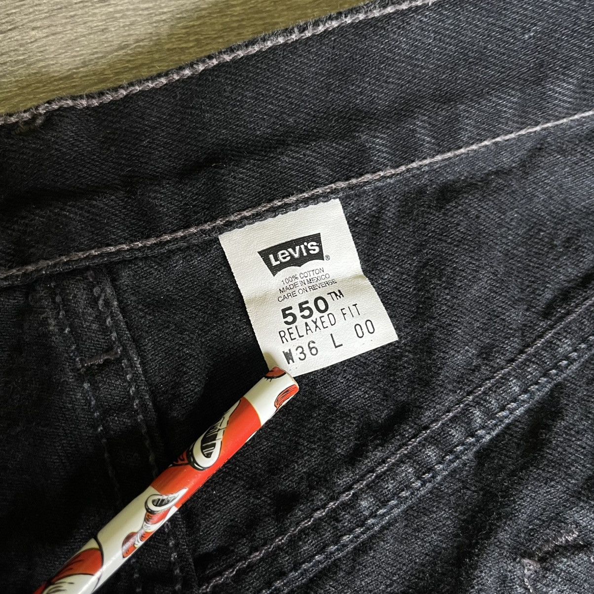 Levi's × Levi's Vintage Clothing × Vintage Vintage 1990s Levi’s 550 Relaxed Fit Denim Jean Shorts Sz 36 Size US 36 / EU 52 - 9 Thumbnail
