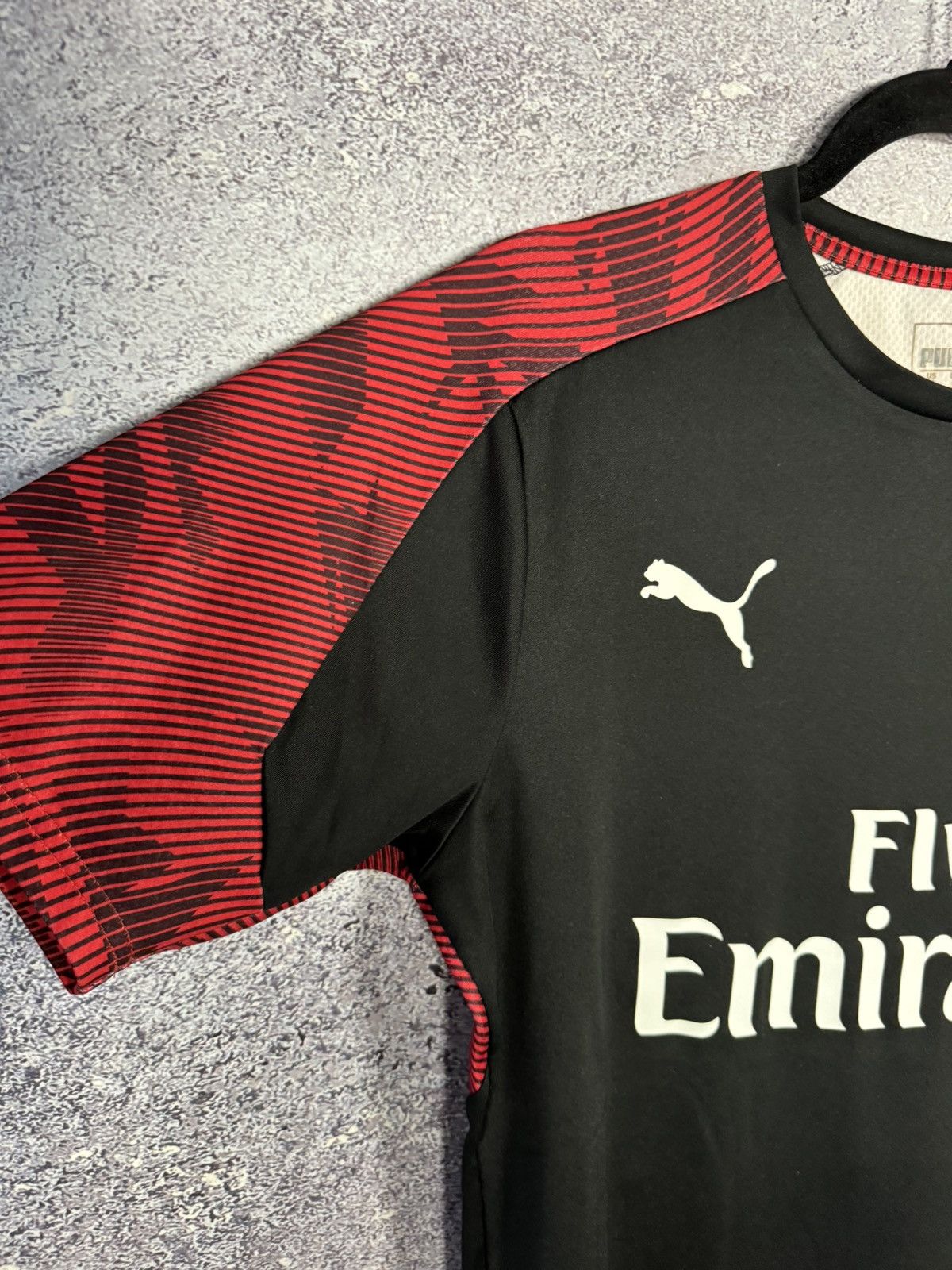 Puma × Vintage Vintage AC Milan 2018/19 Puma Limited Jersey Blokcore Size US S / EU 44-46 / 1 - 7 Thumbnail