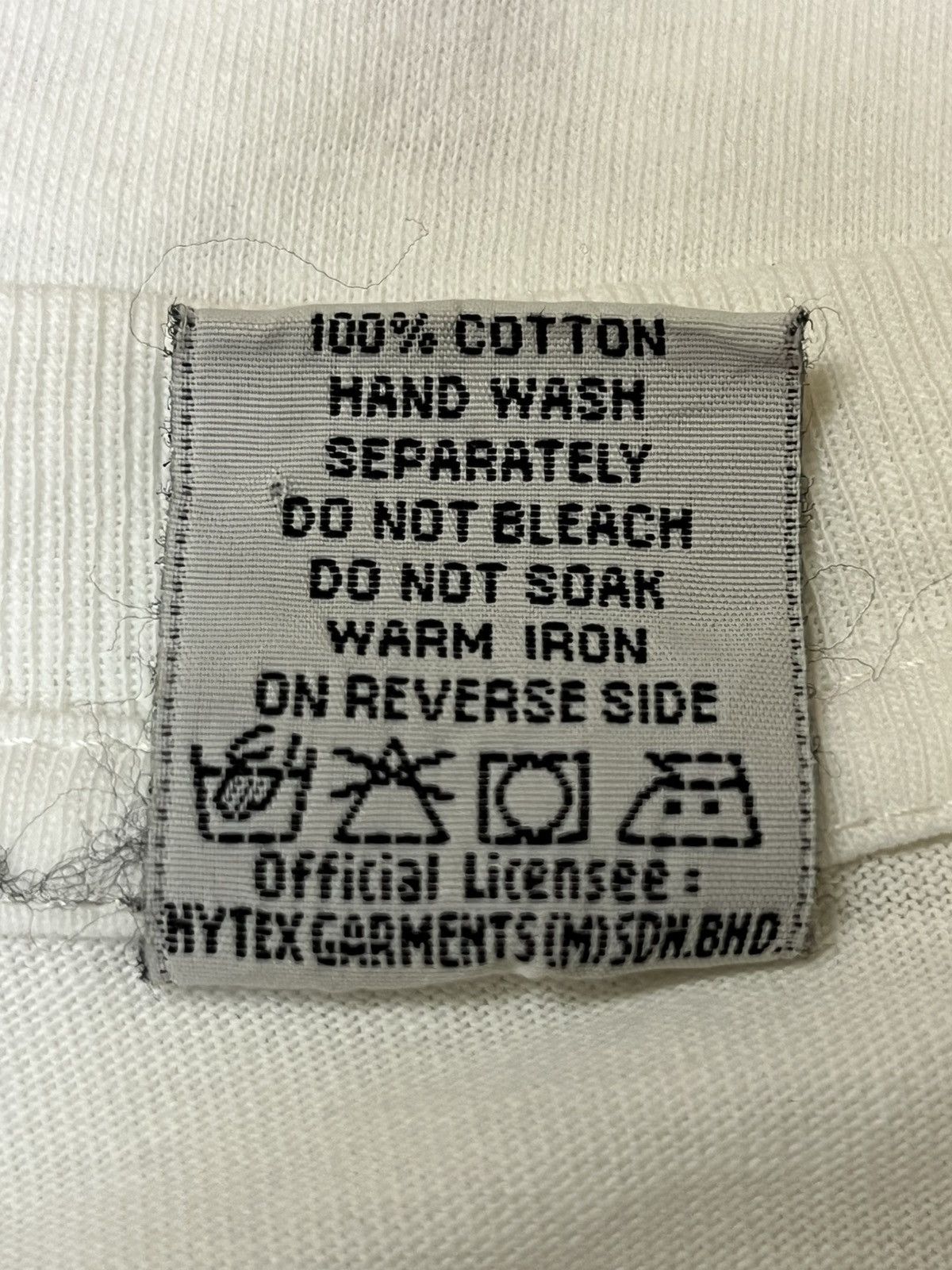 Anime Vintage 90s SHINCHAN by usui yoshito 1992 anime tee shirts Size US M / EU 48-50 / 2 - 13 Thumbnail