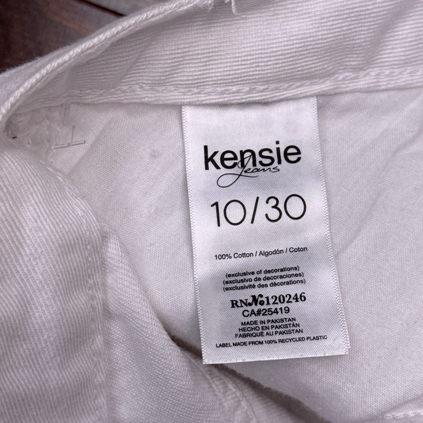Vintage Kensie Slim Jeans Womens 10 / 30 White High Rise Patches True Vintage New Jeans Women White High Rise Slim 10 30 5-Pocket Denim Short Description N/A Size 32" / US 10 / IT 46 - 6 Thumbnail