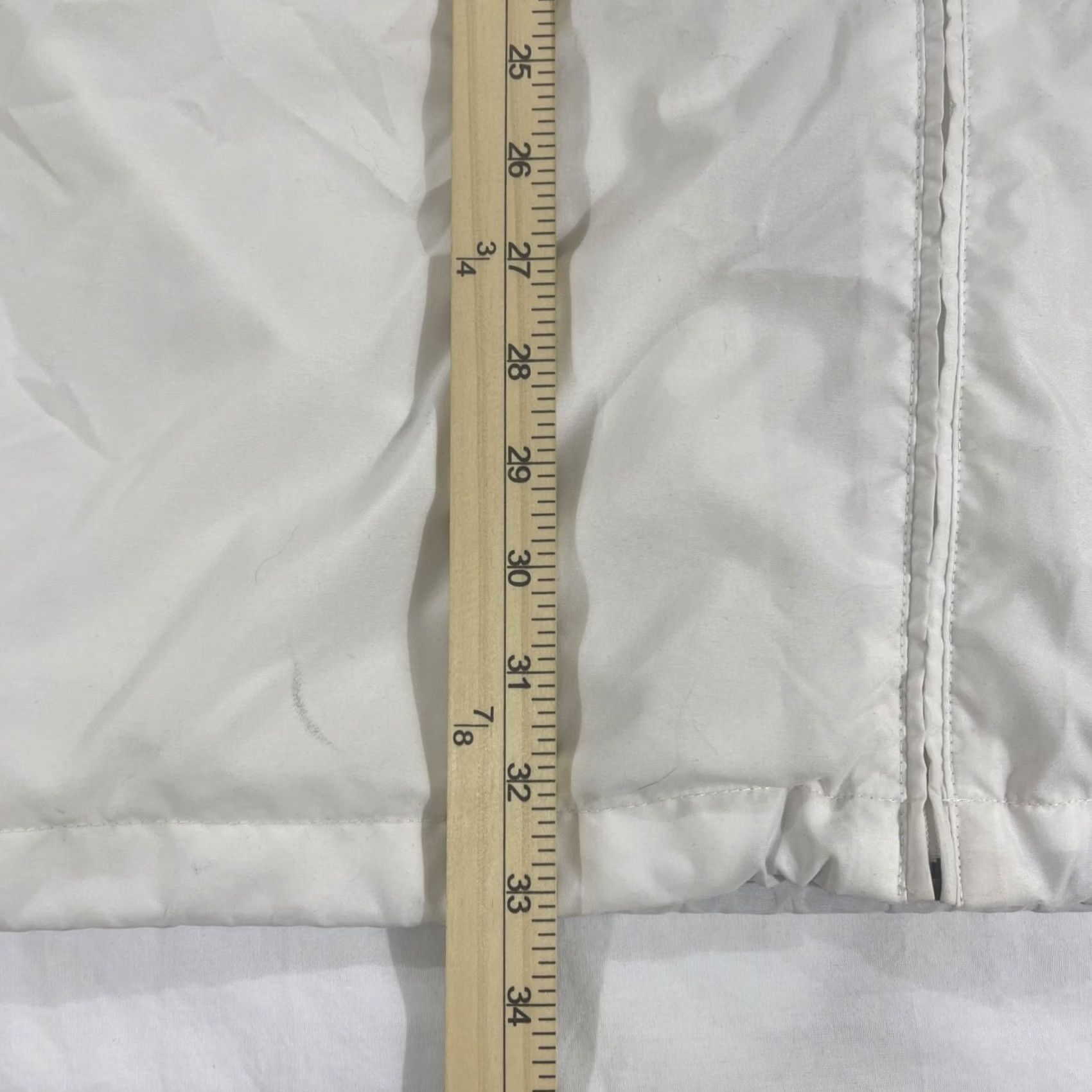 Nike VINTAGE Nike Windbreaker 6453 XL Hooded Jacket White Blue 90s 90s Mens Windbreaker Zip Full Zip Jacket Nike 6453 Size US XL / EU 56 / 4 - 4 Thumbnail