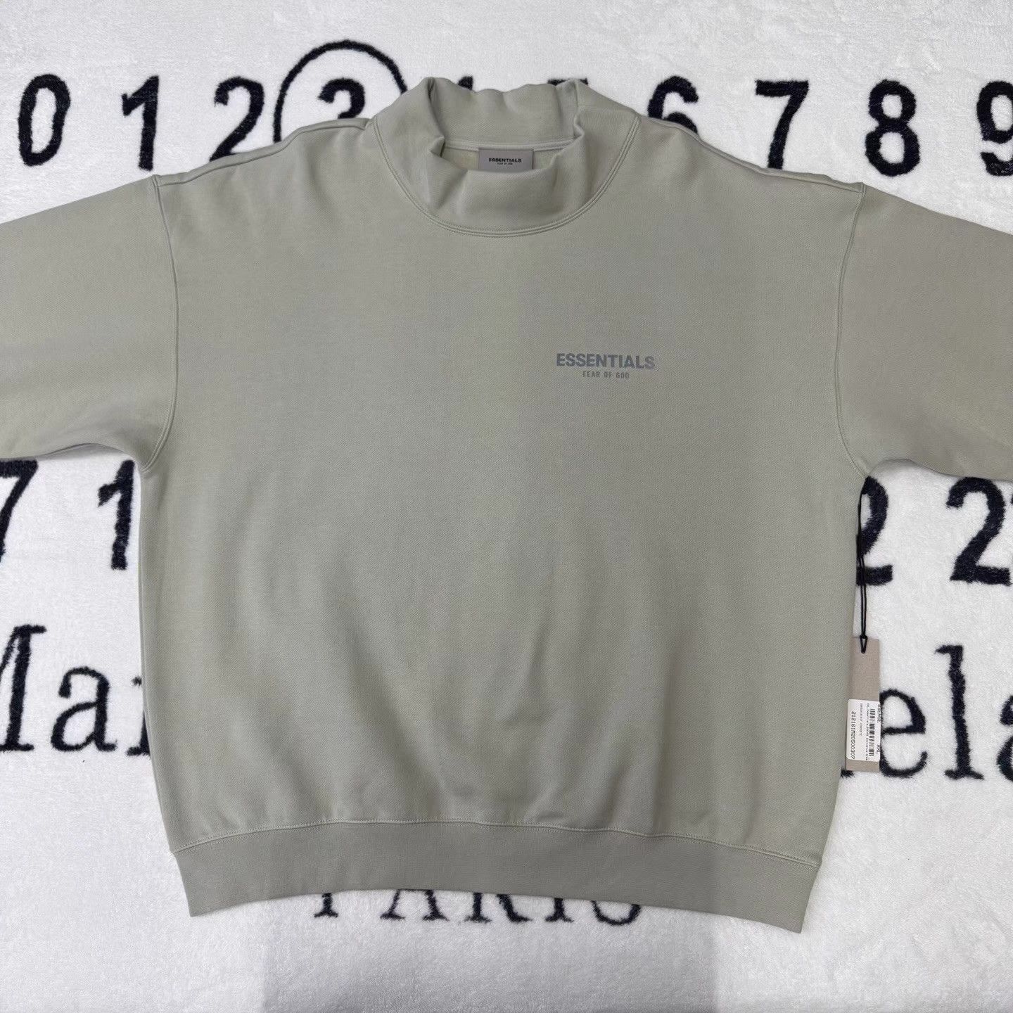 Essentials Essentials Light Green Half-Turtleneck Sweatshirt Q10 Size US XXL / EU 58 / 5 - 1 Thumbnail