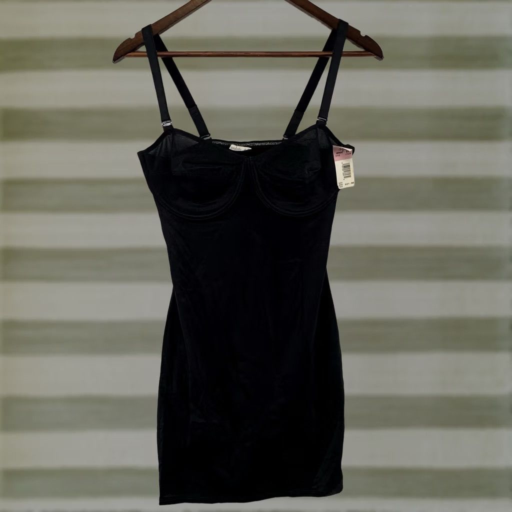 Vintage VINTAGE Weight Watchers In Control Instant Body Shaping Bra Slip 38D Black Shapewear Womens Pair? Size ONE SIZE - 1 Thumbnail