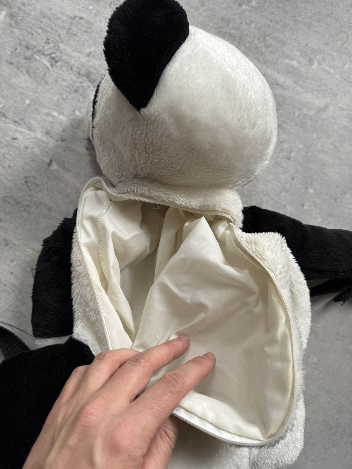 Japanese Brand × Vintage VINTAGE Y2K RAVE PANDA BEAR PLUSH BACKPACK Size ONE SIZE - 8 Thumbnail