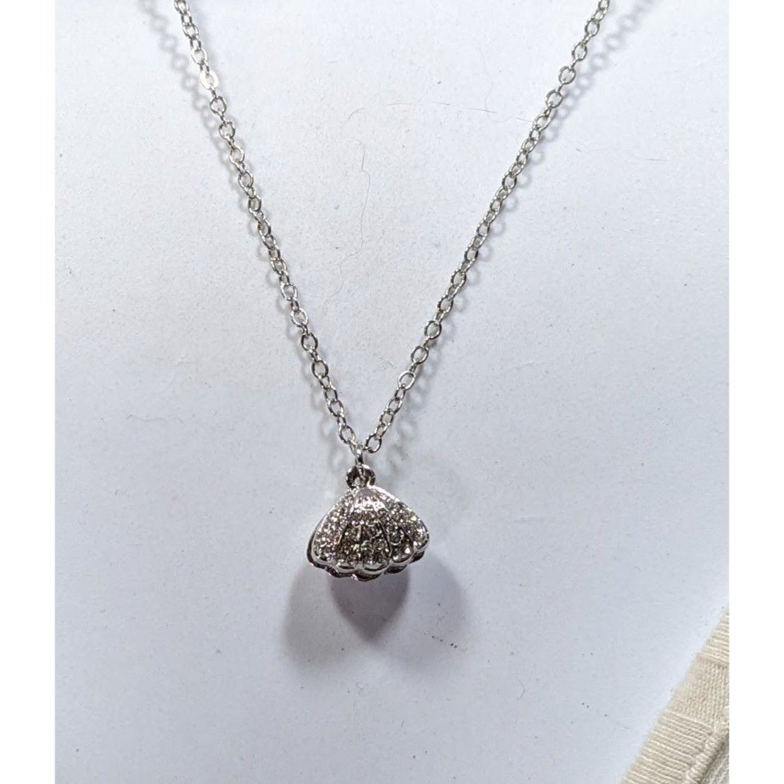 Other Mermaidcore Glam Opening Shell Rhinestone Pendant Necklace W Size ONE SIZE - 5 Thumbnail