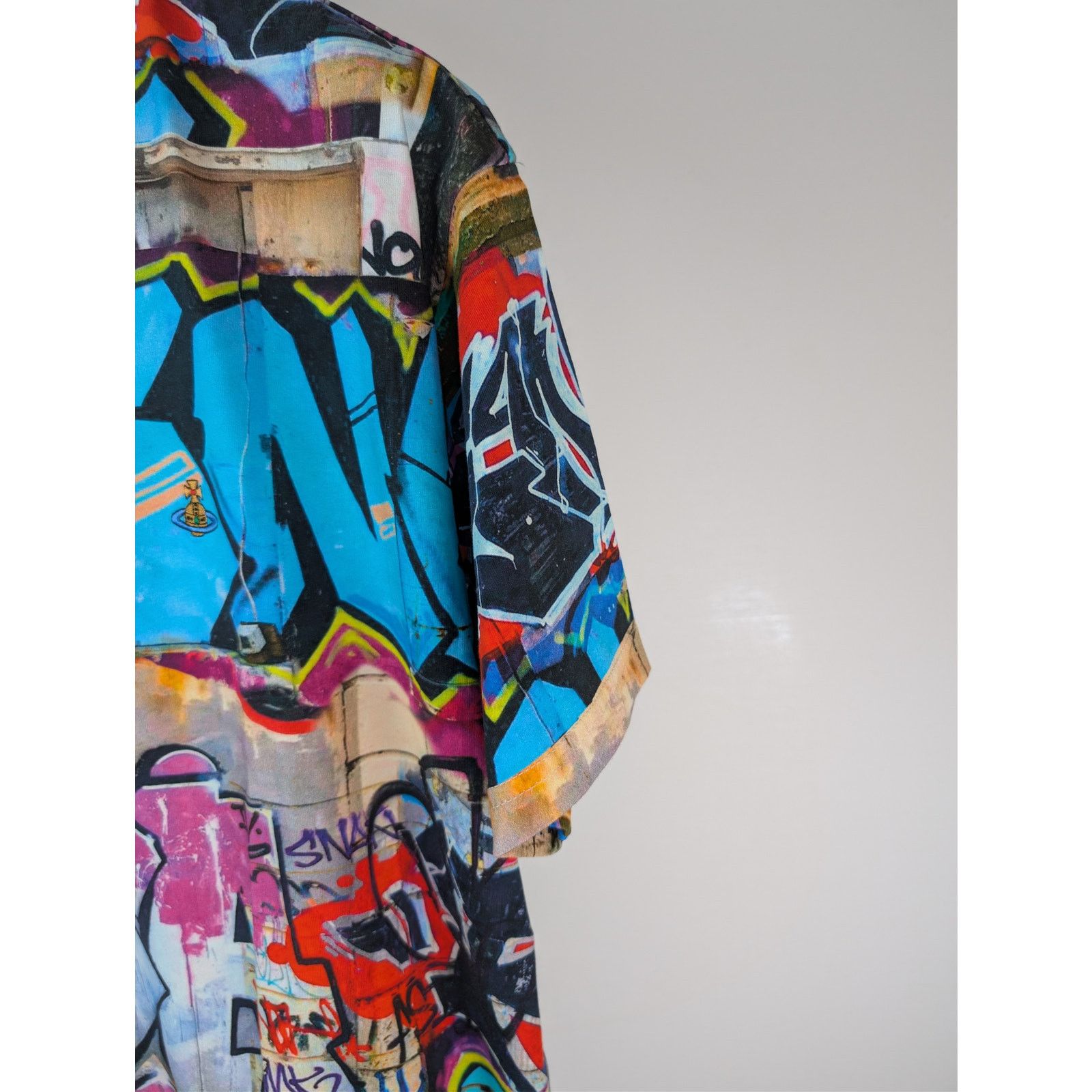 Vivienne Westwood o1rshd1 Classic Graffiti T-Shirt in Multiolor Size US L / EU 52-54 / 3 - 5 Thumbnail