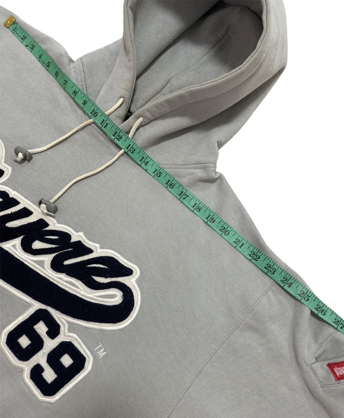Japanese Brand VINTAGE SKATEBOARD STYLE PLAYER 69 EMBROIDERED LOGO HOODIE Size US XL / EU 56 / 4 - 18 Thumbnail