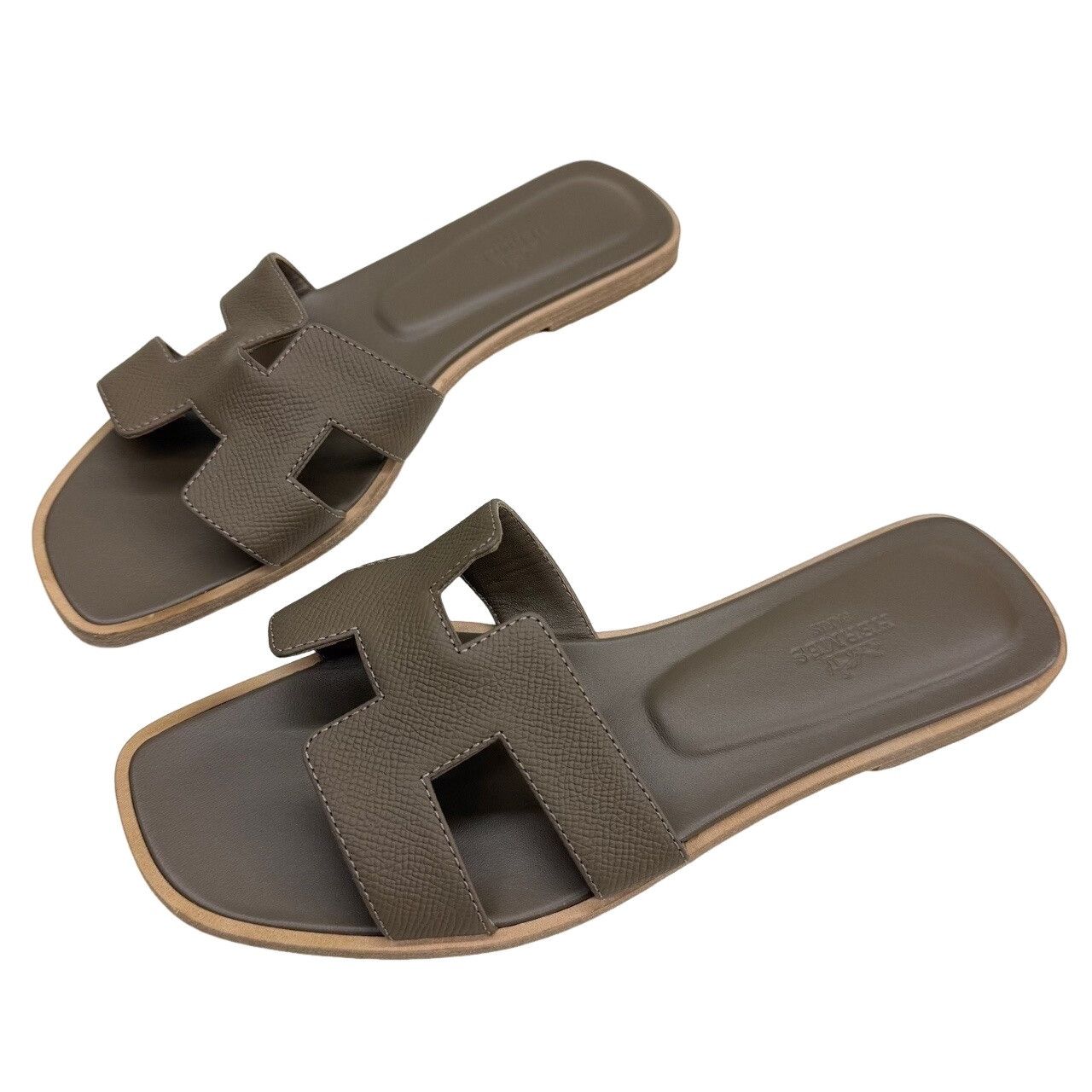 Hermes Hermès Oran Sandals Gray Size 38.5 Size US 8.5 / IT 38.5 - 1 Thumbnail