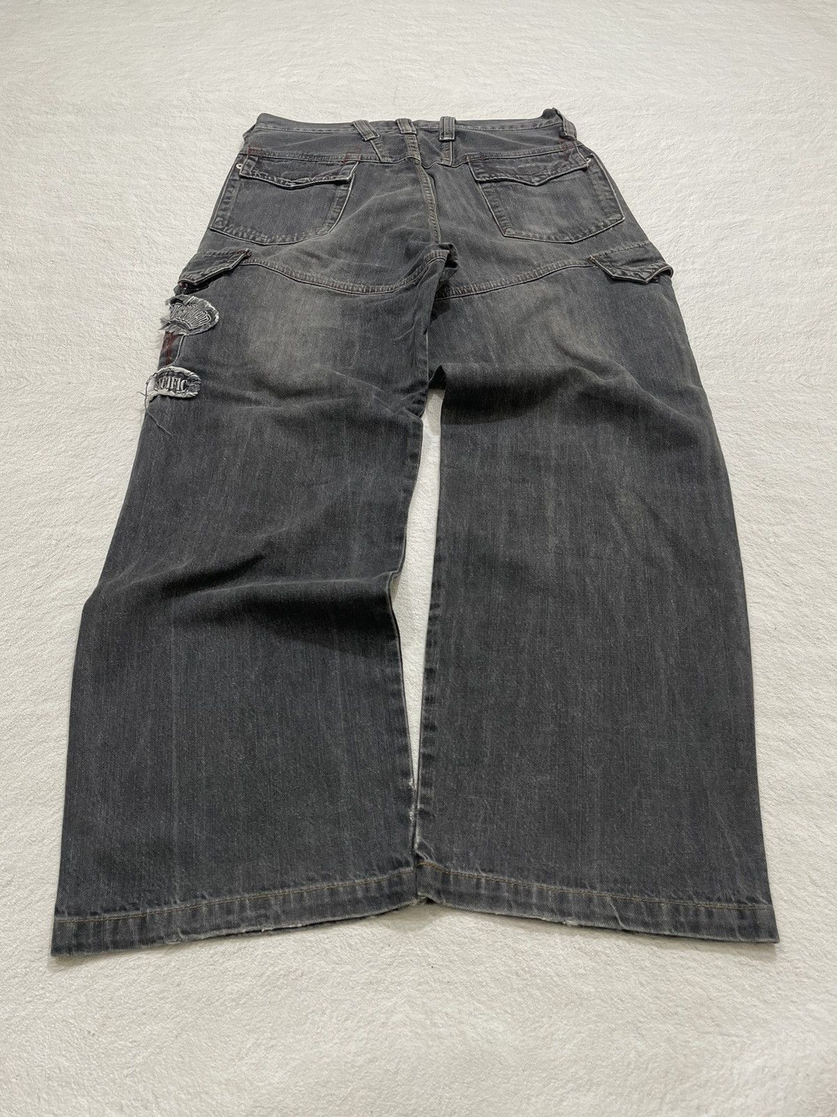 Japanese Brand 2000s Pico Embroidered Cargo Baggy Jeans Size US 32 / EU 48 - 9 Thumbnail