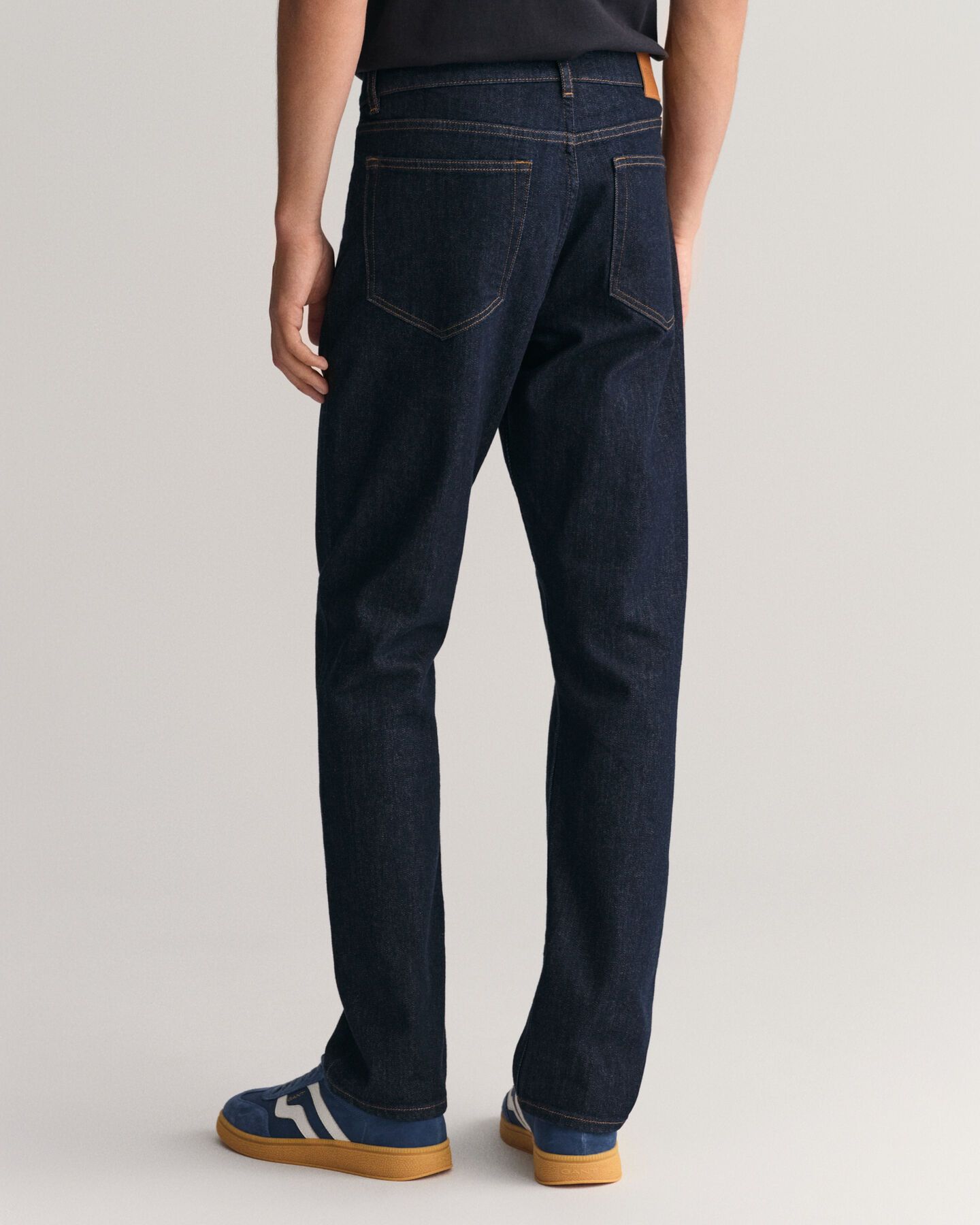 Gant GANT Regular Fit Dark Blue Jeans W36 L34 Size US 36 / EU 52 - 1 Thumbnail