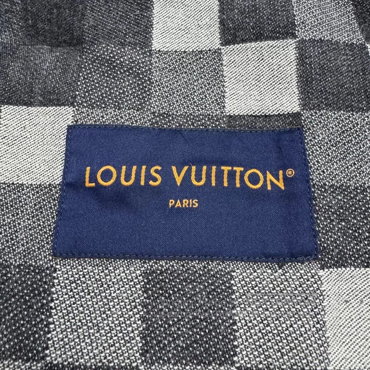 Louis Vuitton louis vuitton gray checkered denim jacket. Size US L / EU 52-54 / 3 - 3 Thumbnail