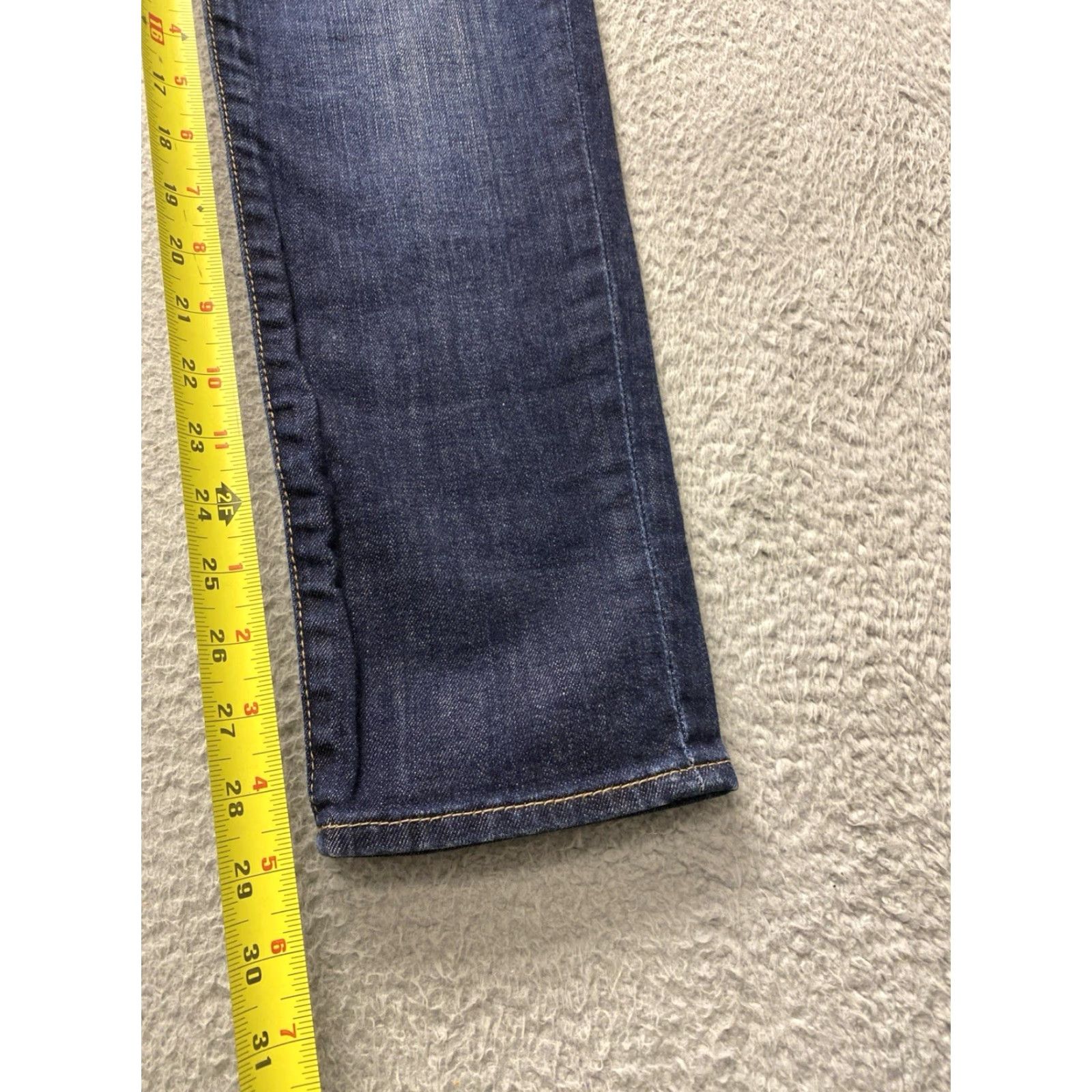 Vintage Kut From The Kloth Boyfriend Straight Leg Jean Prestige Wash /156-12 Size 25" / US 0 / IT 36 - 6 Thumbnail