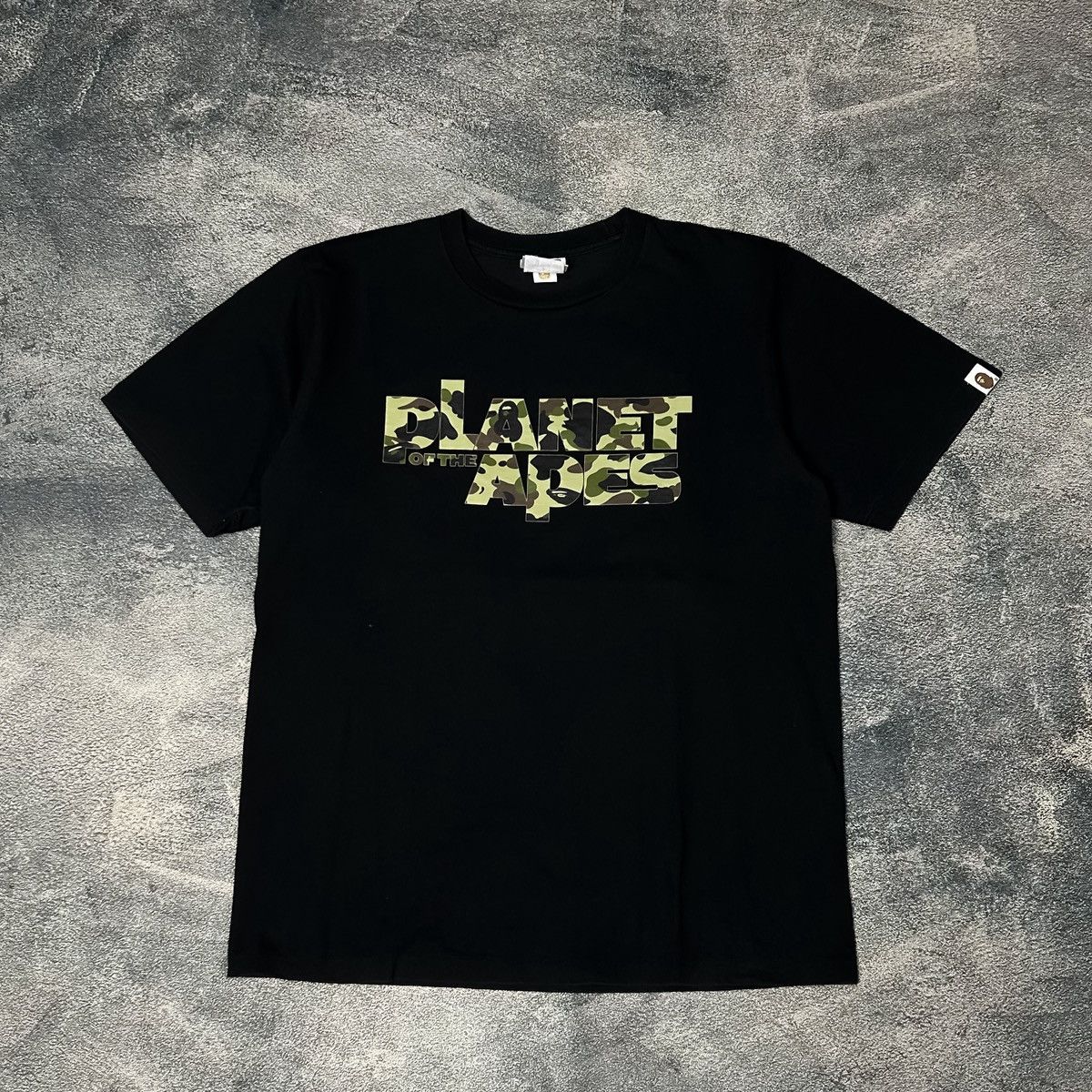 Bape BAPE X PLANET OF THE APES 1ST GREEN CAMO TEE BLACK Size US M / EU 48-50 / 2 - 1 Thumbnail