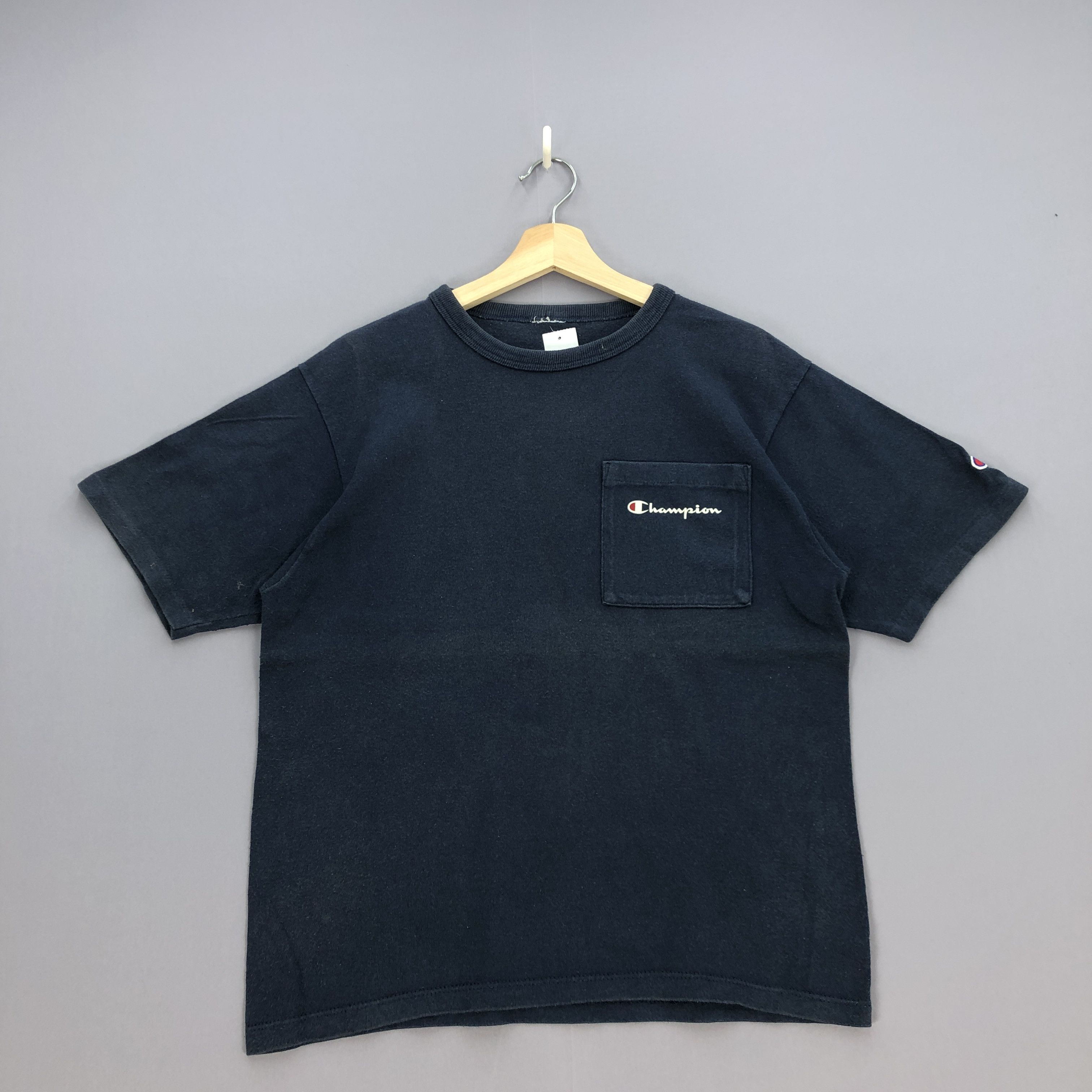 Champion Vintage Champion T Shirt Champion Tees Size US M / EU 48-50 / 2 - 1 Thumbnail