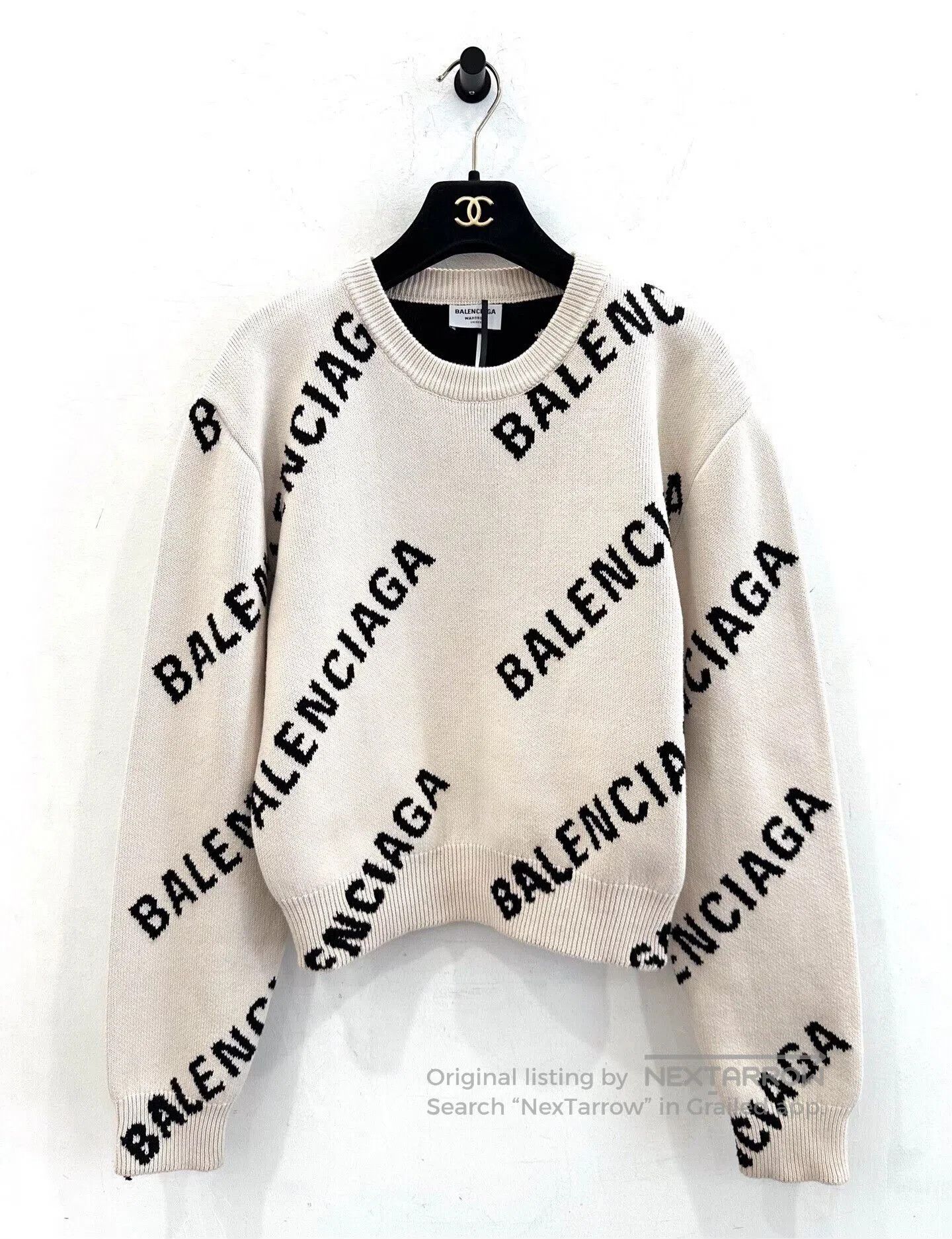 Balenciaga Balenciaga Women's Logo Print Sweater. Size S / US 4 / IT 40 - 1 Thumbnail