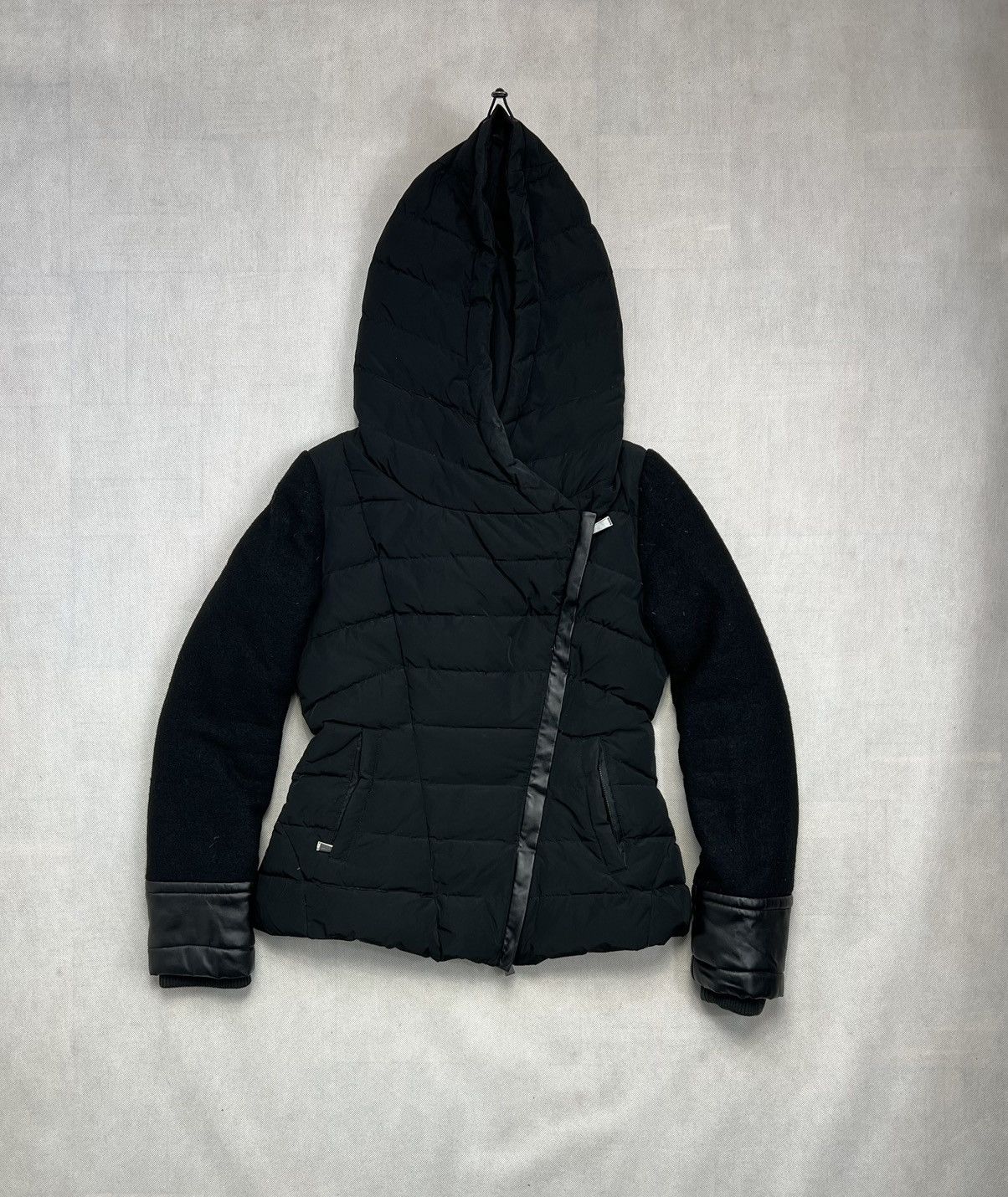 Pinko Rare Pinko Avant Garde Black Women's Jacket Made in Italy Size M / US 6-8 / IT 42-44 - 1 Thumbnail