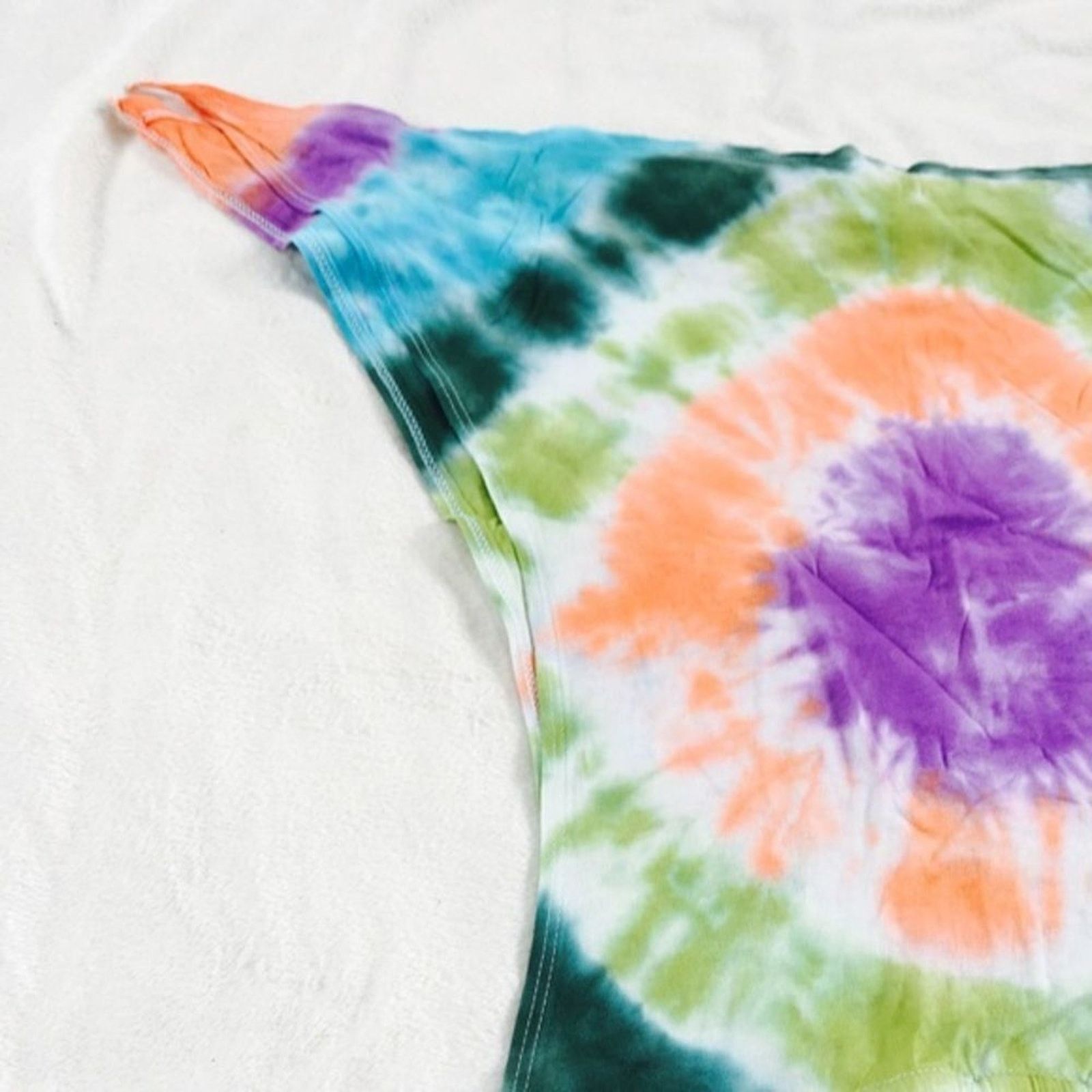 Forever 21 Forever 21 Custom Multicolor Heart Tie-Dye Tank Top | Sz S Size S / US 4 / IT 40 - 5 Thumbnail