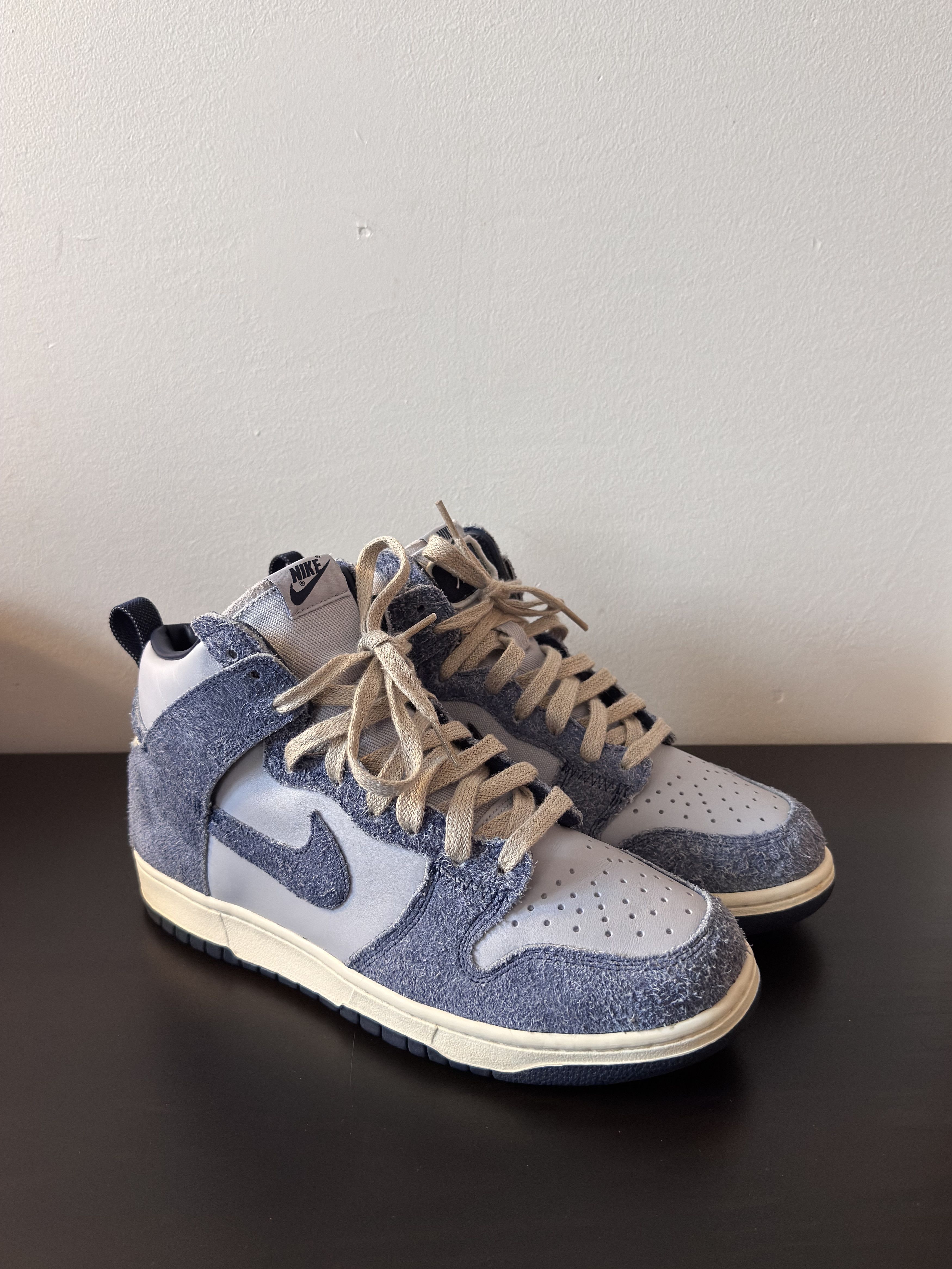 Notre Nike x Notre Dunks Size US 9.5 / EU 42-43 - 1 Thumbnail