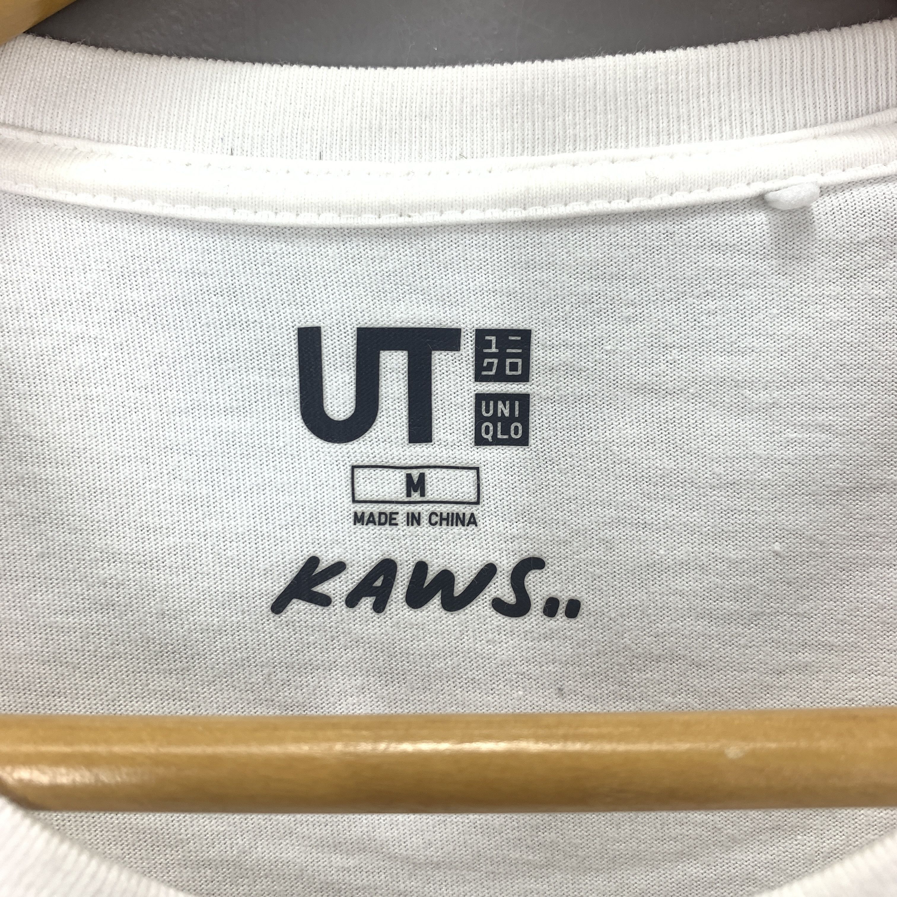 Kaws × Uniqlo KAWS x UNIQLO Crew Neck T Shirt #1823/08 Size US M / EU 48-50 / 2 - 4 Thumbnail