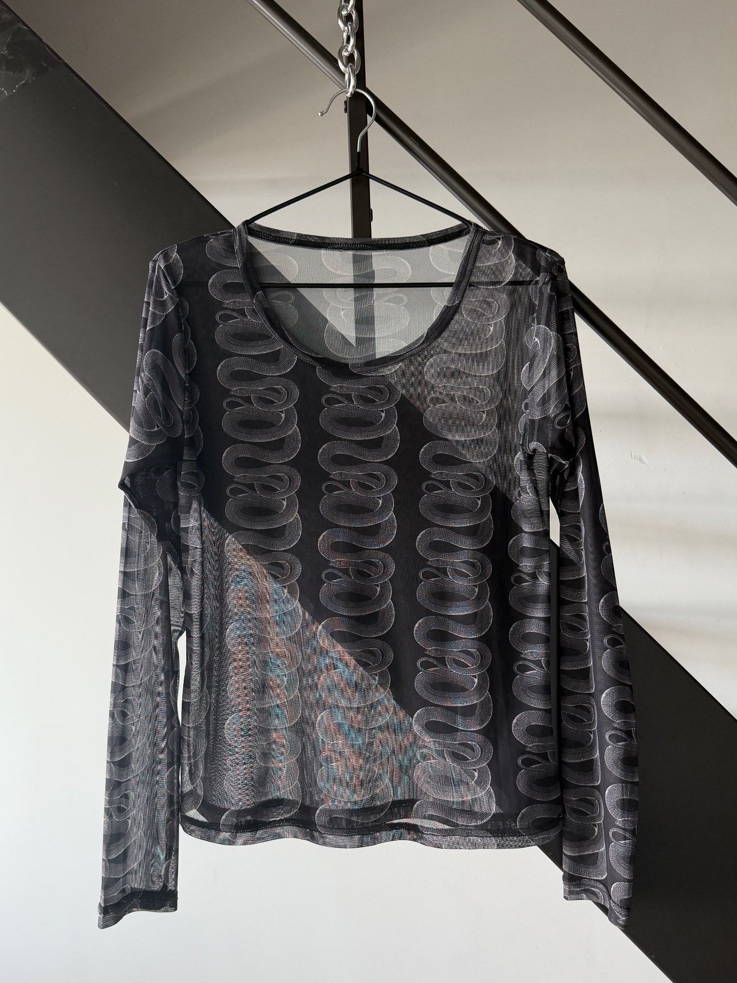 Hysteric Glamour Hysteric Glamour Snake Loop Long-Sleeve T-Shirt Size M / US 6-8 / IT 42-44 - 1 Thumbnail