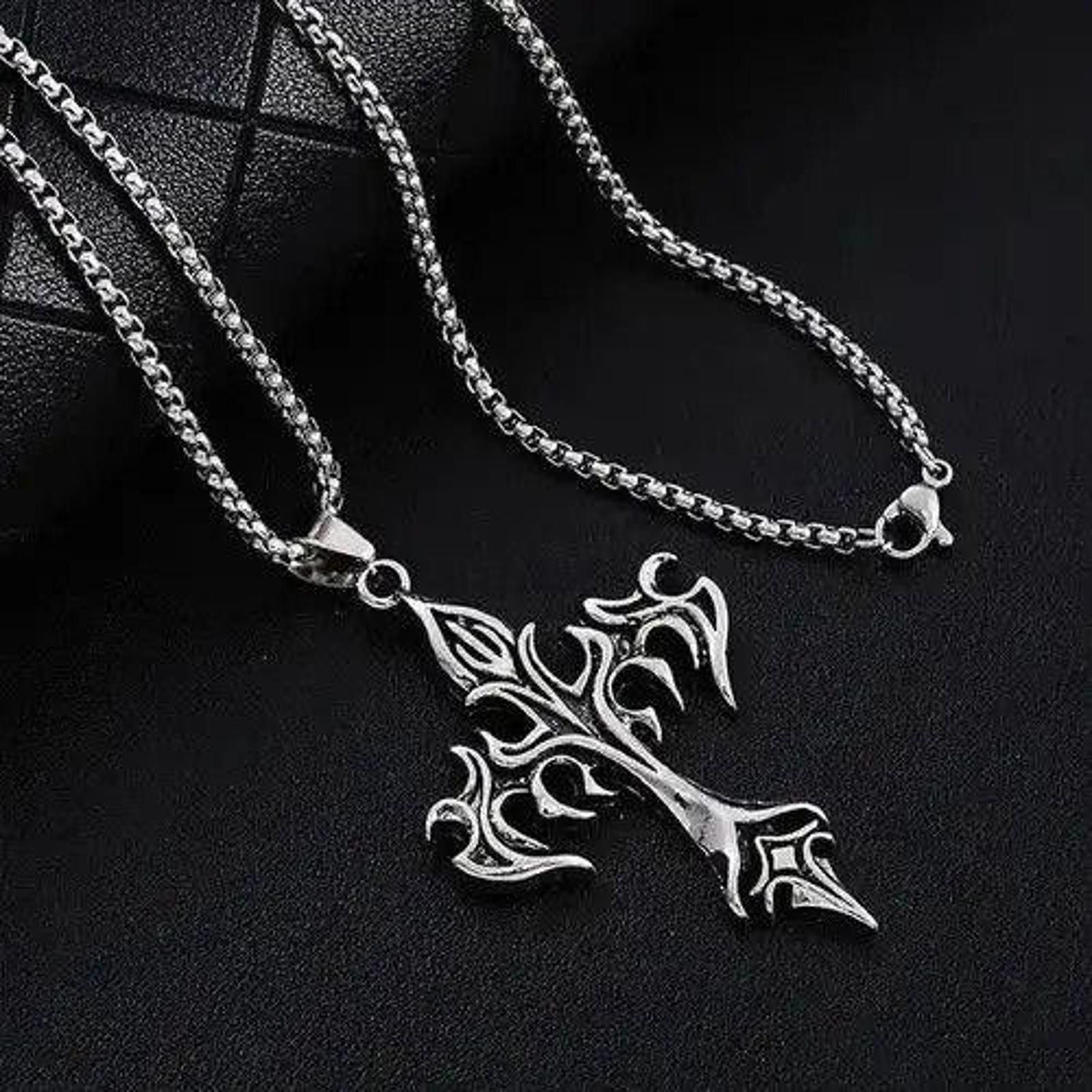 Jewelry Gothic Cross Pendant Necklace Size ONE SIZE - 2 Thumbnail