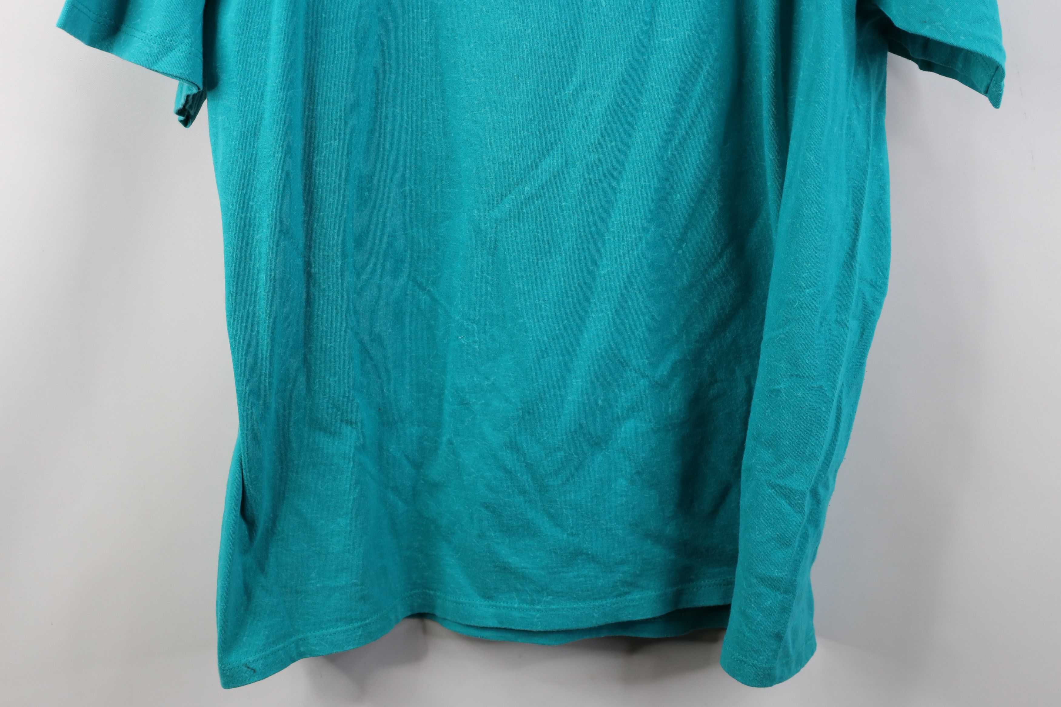 Vintage Vintage 90s Streetwear Southwestern Utah Feather T-Shirt USA Size XL / US 12-14 / IT 48-50 - 14 Thumbnail