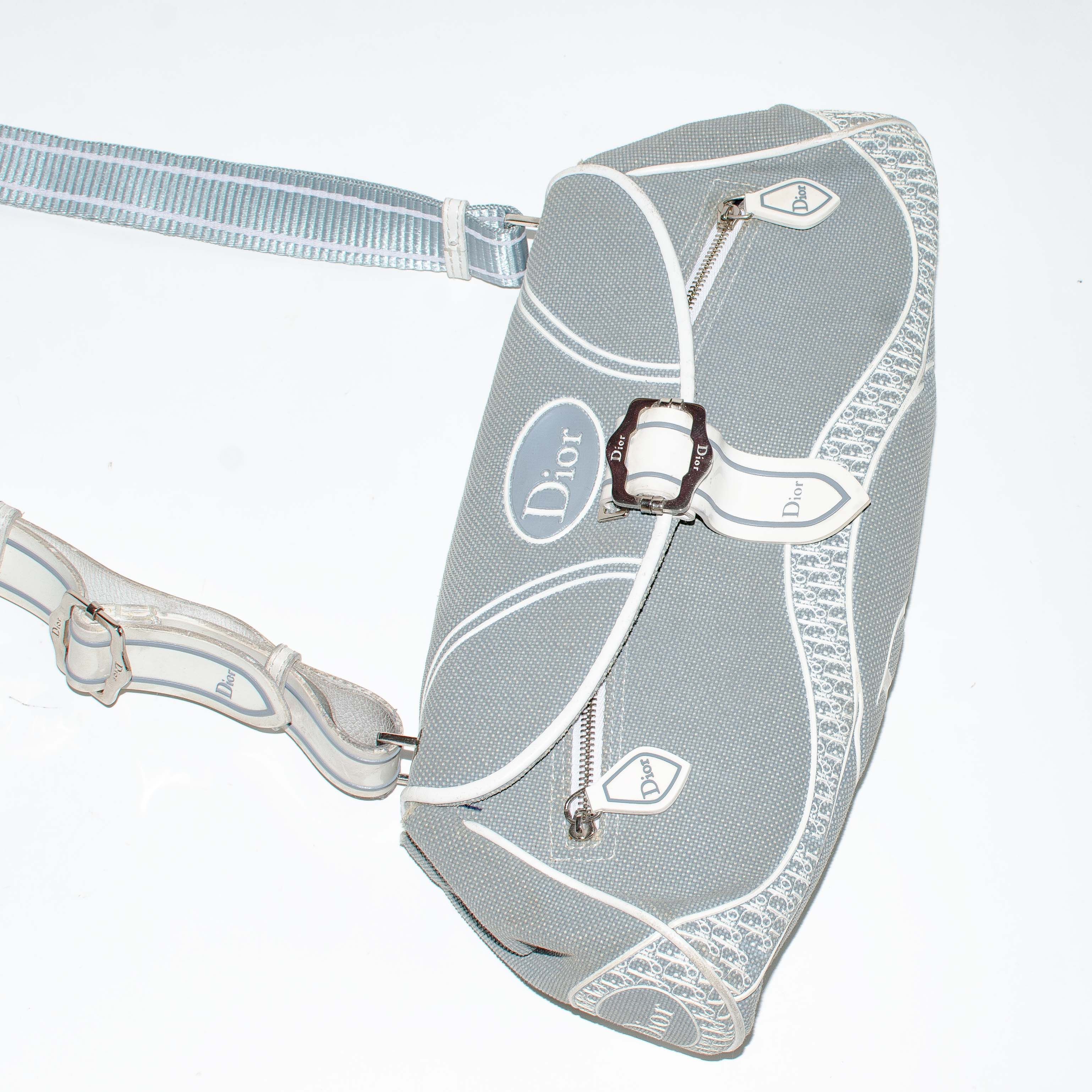 Dior Vintage Dior canvas shoulder bag in light blue / white. Size ONE SIZE - 5 Thumbnail