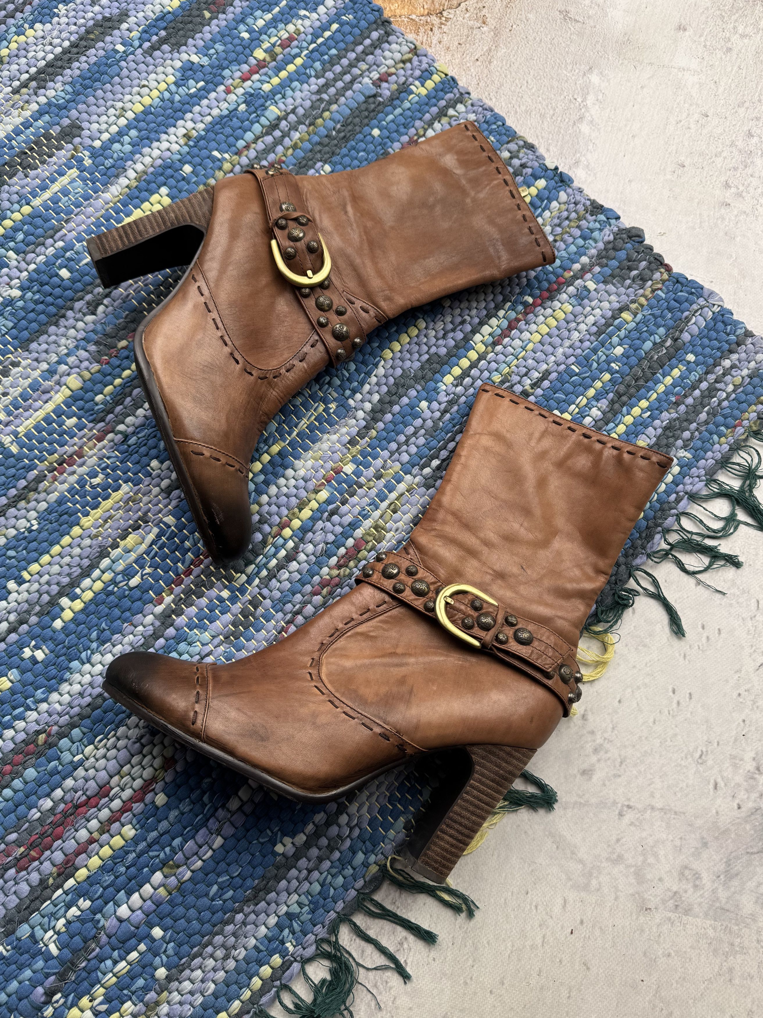 Avant Garde x Vintage Cowboy Heel Shoes Boots With Belt A301 in Brown, Women's (Size 10)