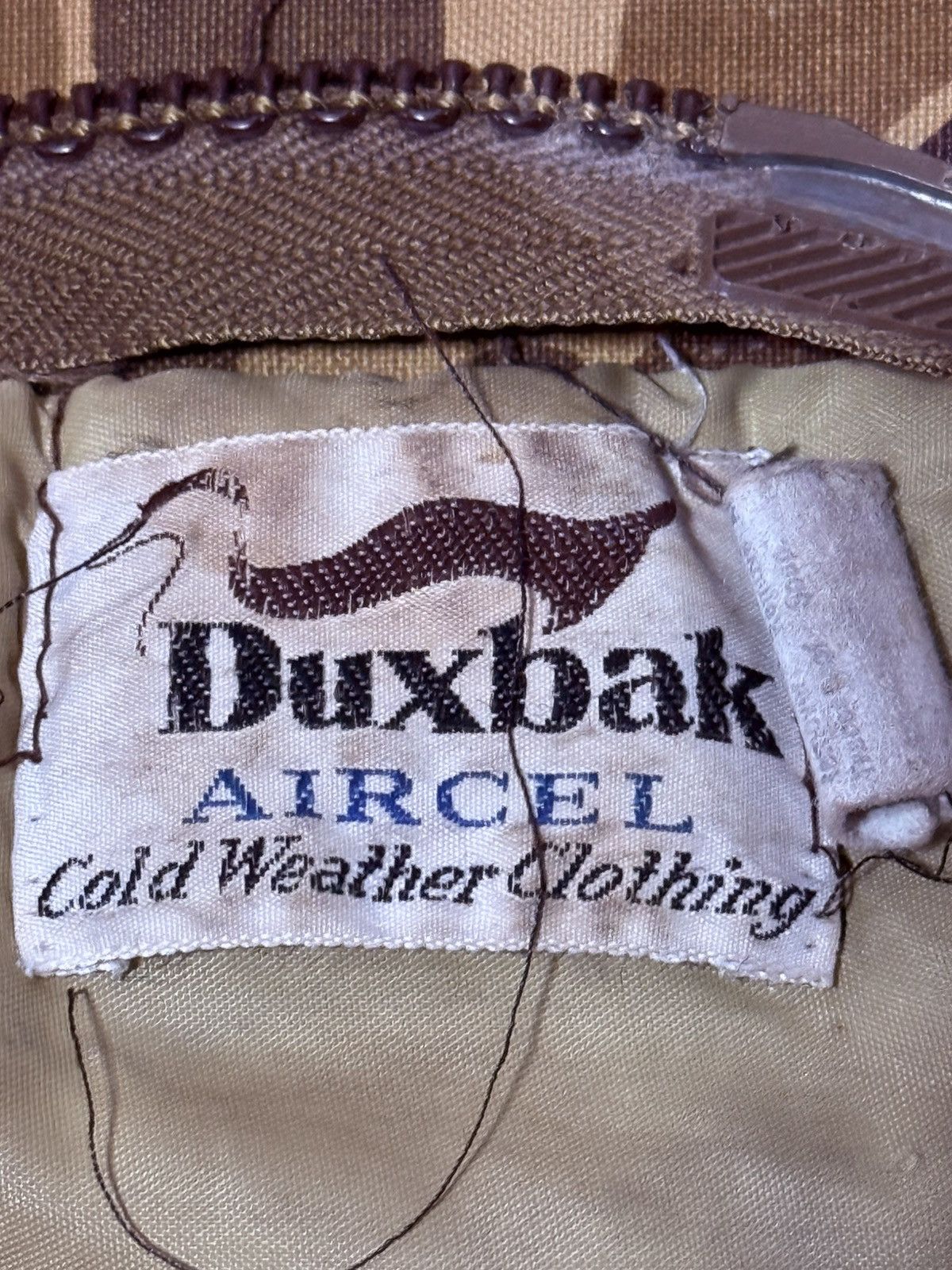Vintage True Vintage Duxbak Aircel Camo Hunting Jacket Size US XL / EU 56 / 4 - 8 Thumbnail