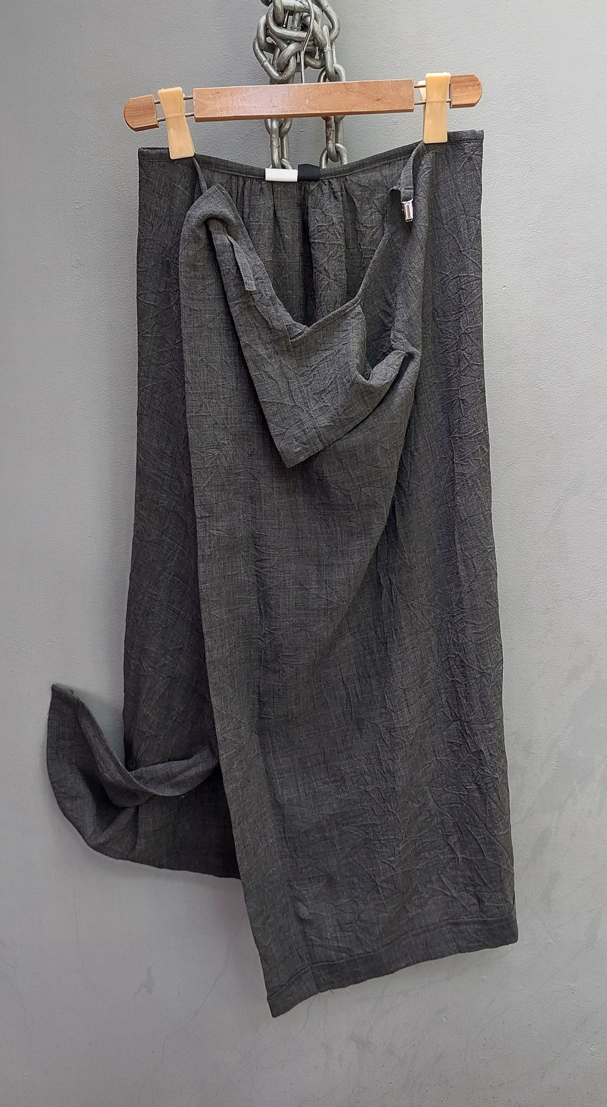 Y's × Yohji Yamamoto BNWT Y's x Yohji Yamamoto Tube Draped Skirt with Pin Size 28" / US 6 / IT 42 - 6 Thumbnail