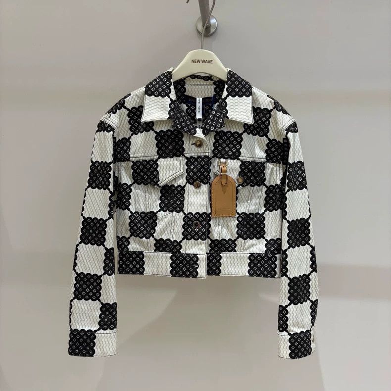 Louis Vuitton Louis Vuitton 23 New Checkerboard Full Print Leather Denim Size XS / US 0-2 / IT 36-38 - 1 Thumbnail