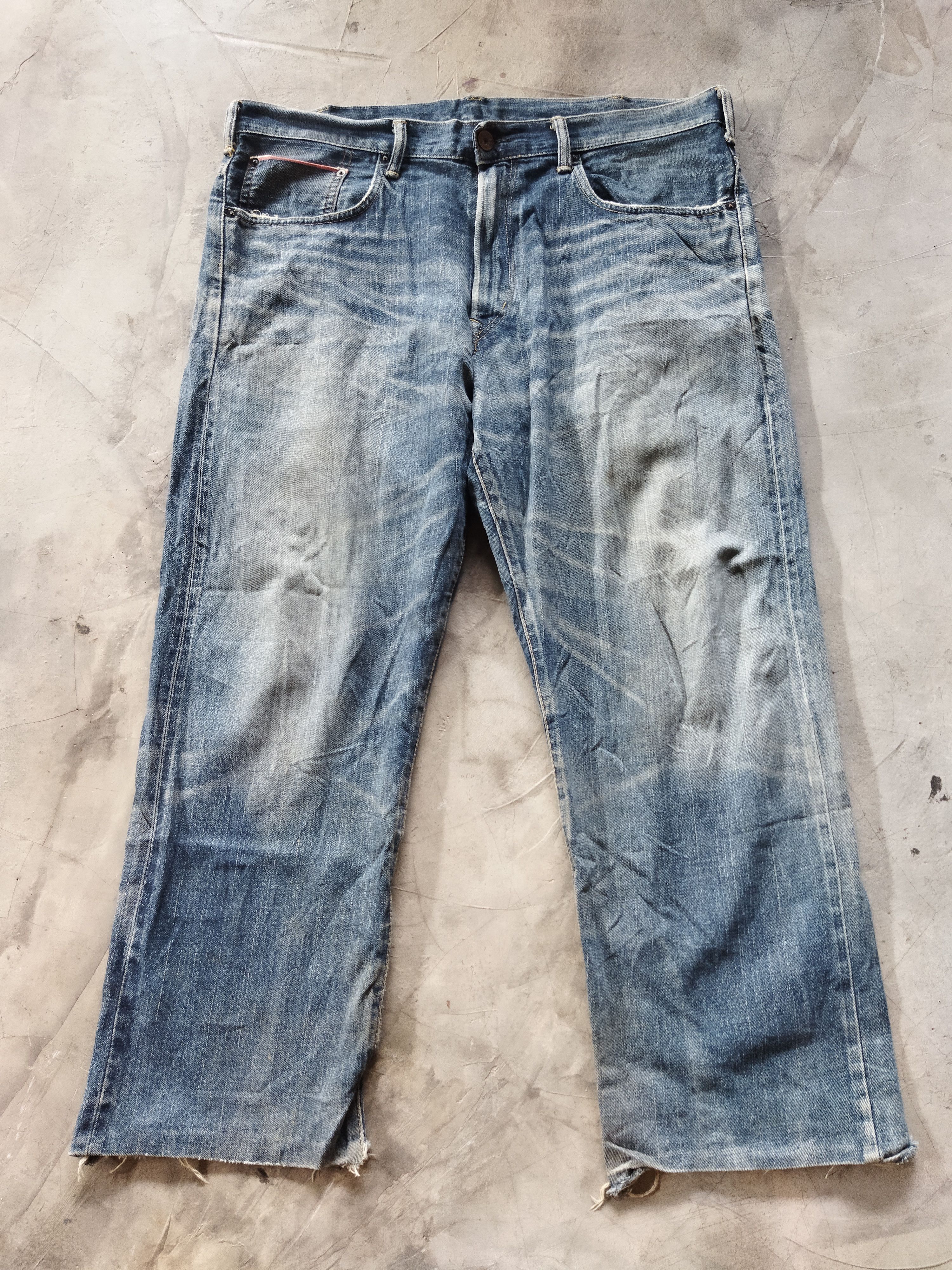 Edwin × Vintage VINTAGE EDWIN DISTRESSED FADED BLUE JEANS PANTS Size US 42 / EU 58 - 1 Thumbnail