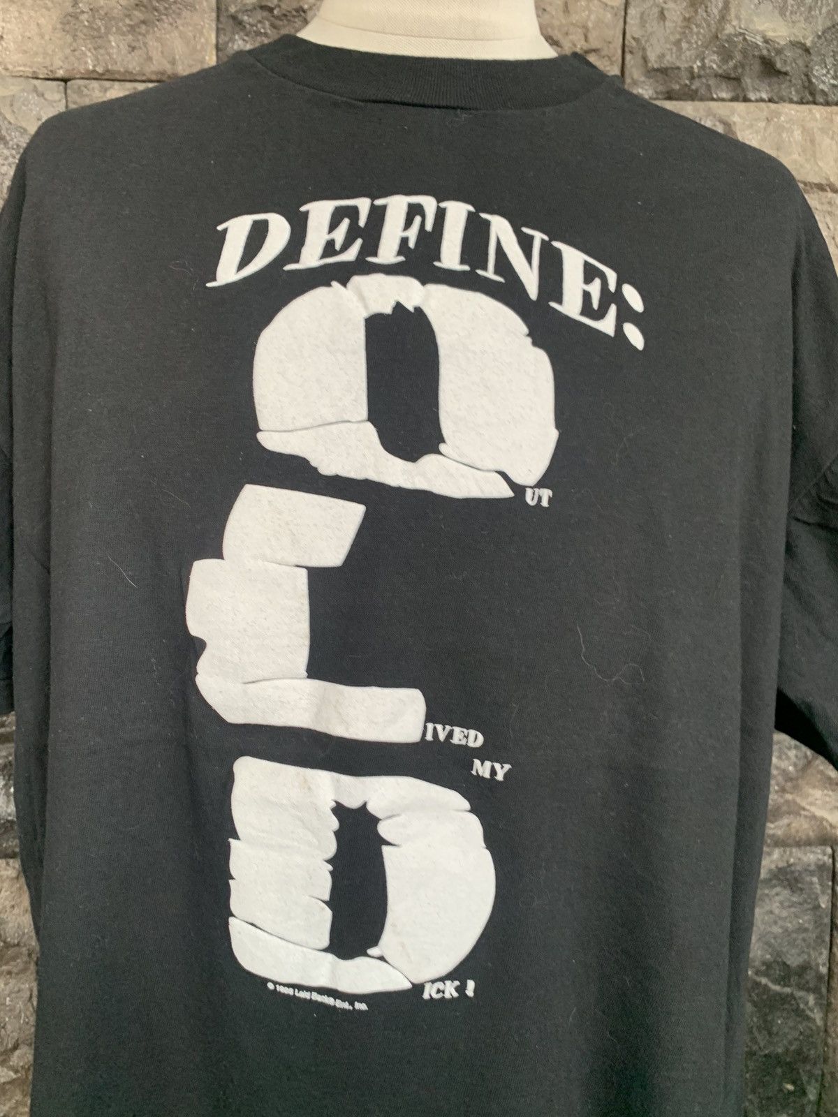 Vintage Vintage 90s Define OLD Laid Back Graphics T shirt Size US XL / EU 56 / 4 - 2 Thumbnail