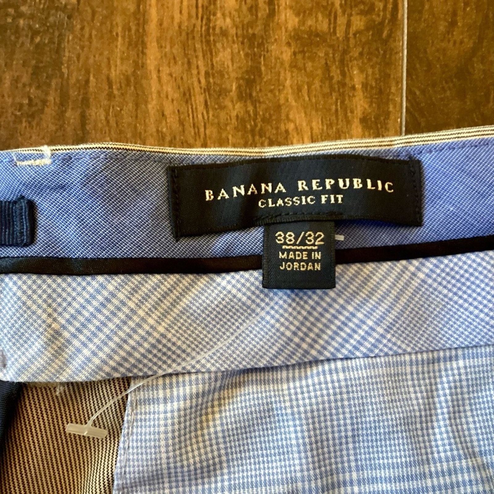 Banana Republic Banana Republic Men’s Classic Fit Khakis, 38x32 Size US 38 / EU 54 - 2 Thumbnail