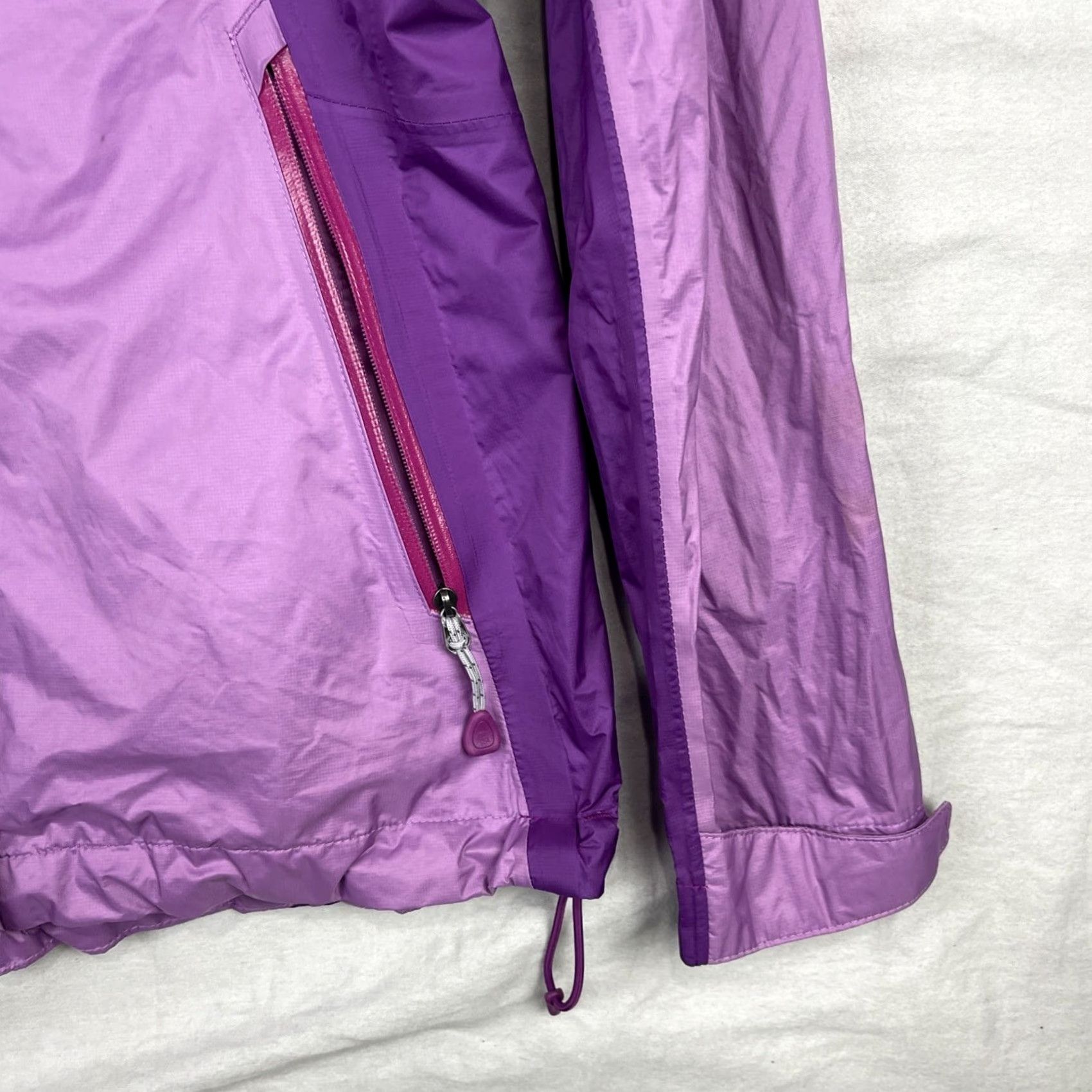 Mountain Hardwear Mountain Hardwear Rain Jacket Womens XS Purple Hooded Full Zip Waterproof Jacket Size XS / US 0-2 / IT 36-38 - 4 Thumbnail