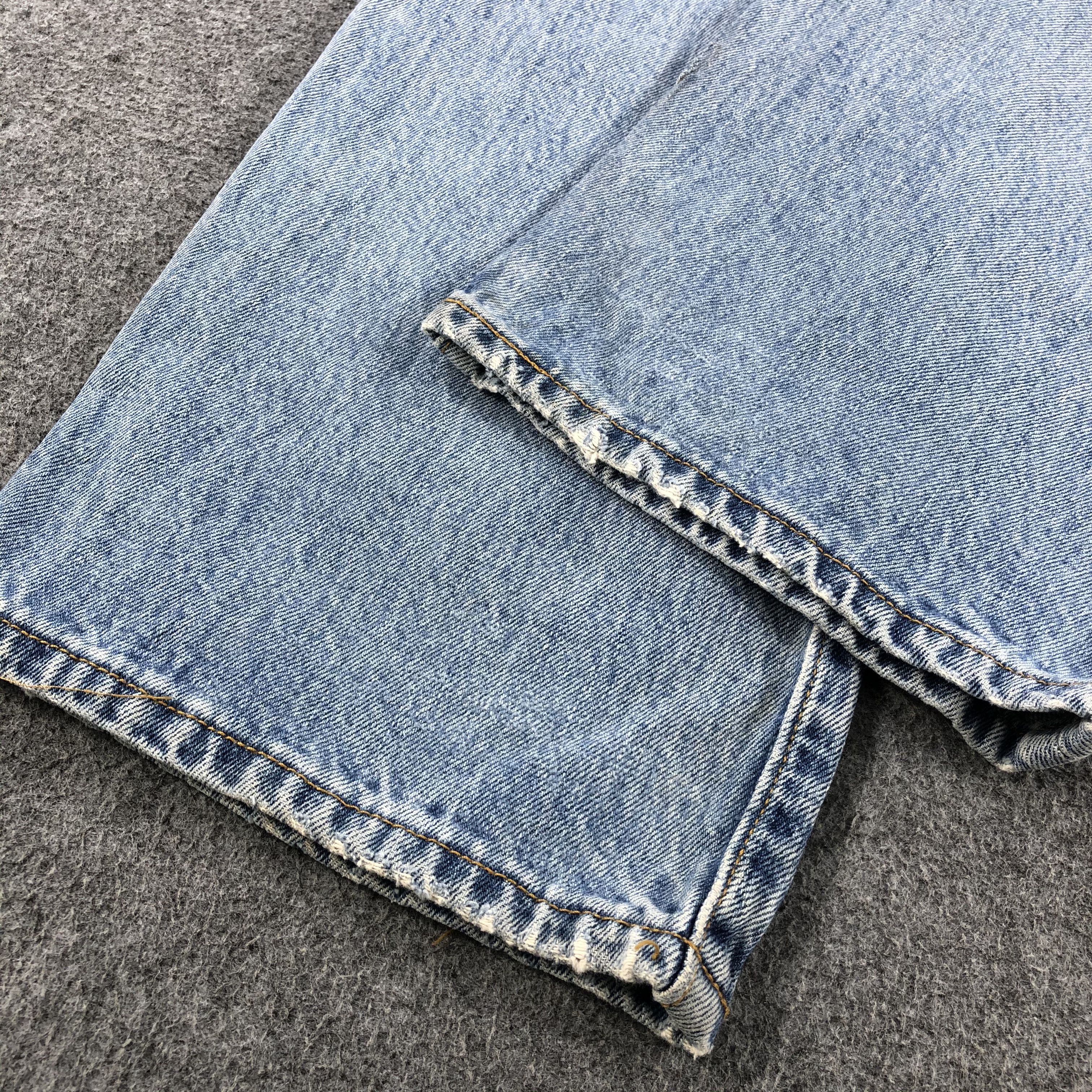 Levi's 90s Vintage Blue Wash Levis 501 Jeans-J1468 Size US 35 - 6 Thumbnail