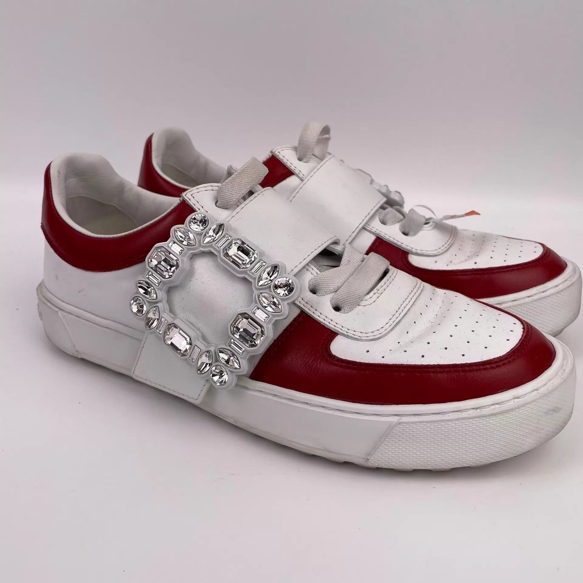 Roger Vivier RV Crystal Buckle Low-Top Sneakers White Red 39.5 Size US 9 / IT 39 - 9 Thumbnail