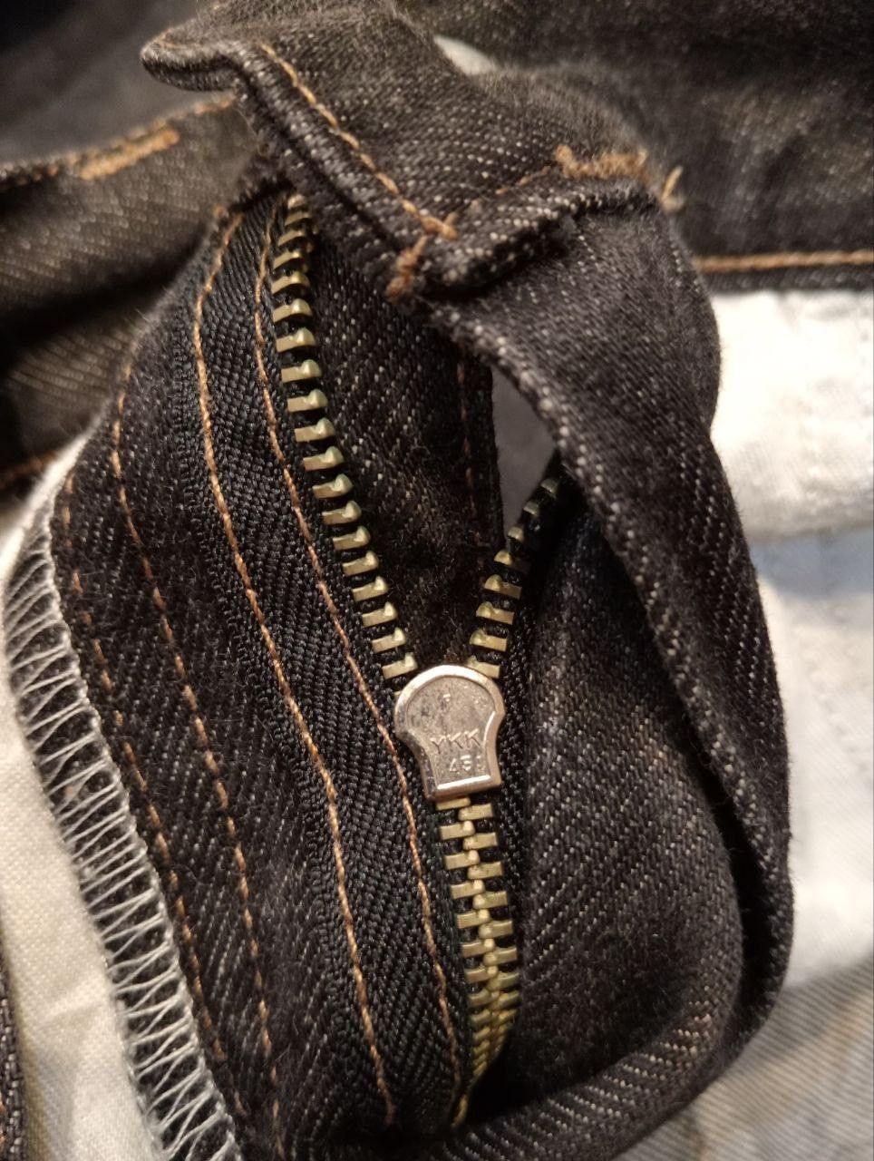 Gucci VINTAGE GUCCI BUCKLE BACK CARGO SELVEDGE JEANS Size US 30 / EU 46 - 10 Thumbnail