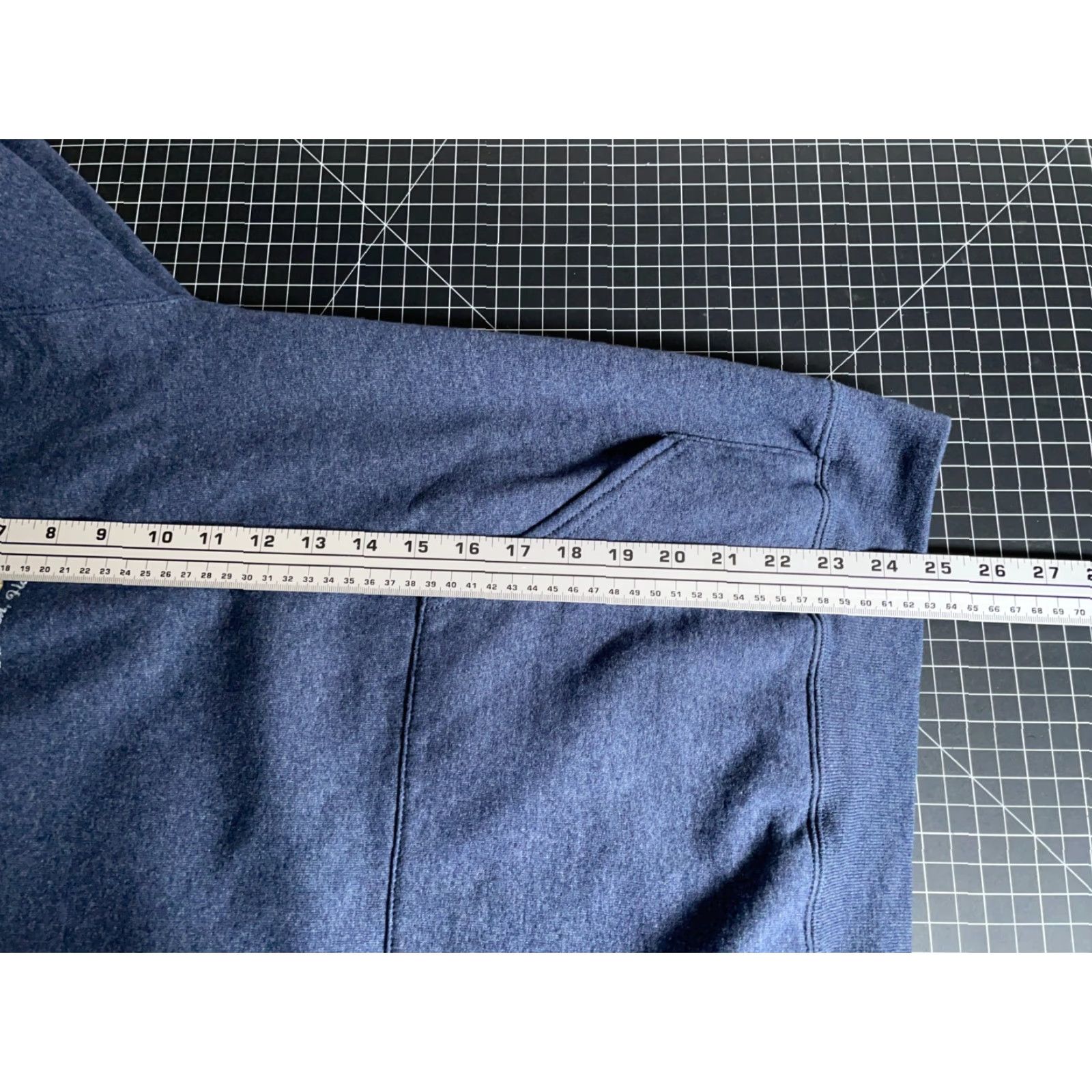 Ron Jon Surf Shop Ron Jon Surf Shop Hoodie Adult Medium Blue Pullover Sweatshirt Graphic Print Cars Classic Car Mens Size US M / EU 48-50 / 2 - 6 Thumbnail