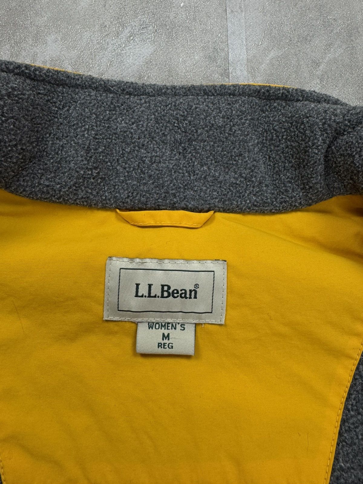 L.L. Bean Vintage L.L. Bean vest Womens work LL Bean ski vest size M Size M / US 6-8 / IT 42-44 - 4 Thumbnail