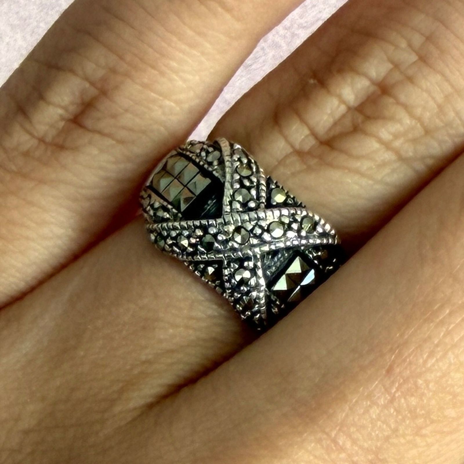 Sterling Silver sterling silver marcasite studded x dome ring size 5.5 Size ONE SIZE - 1 Thumbnail