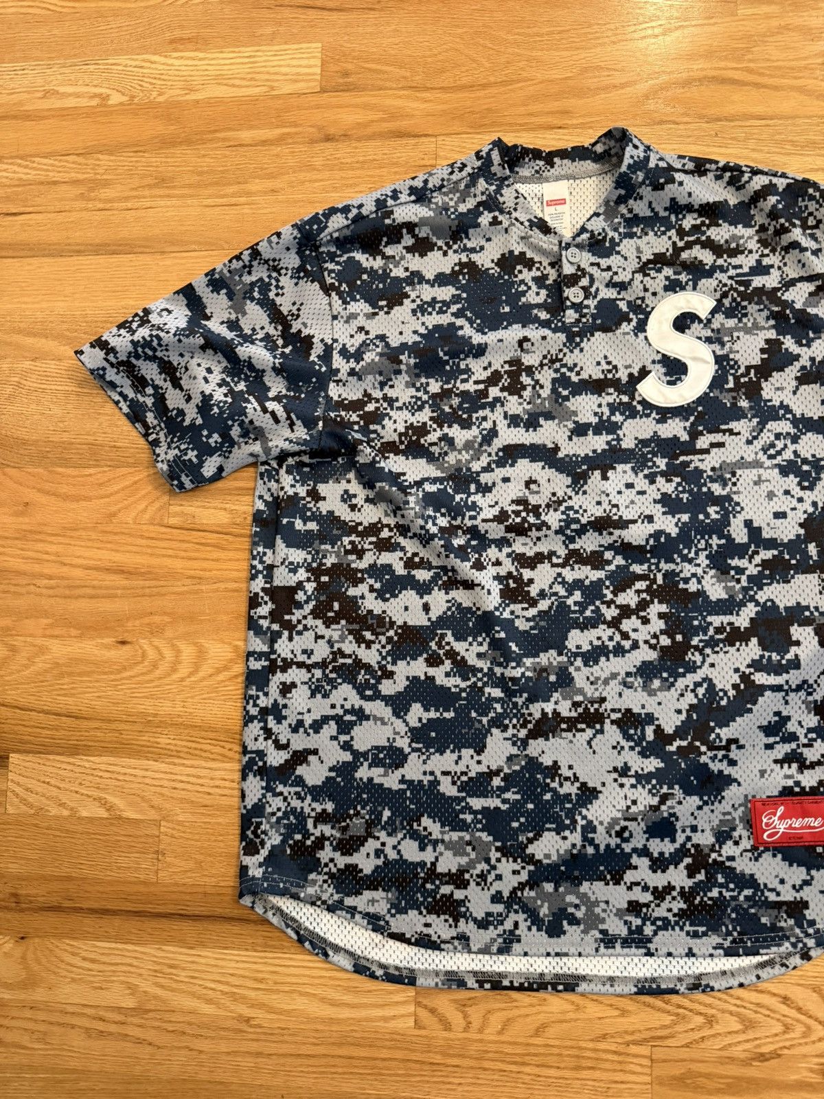 Supreme Supreme S Logo Baseball Henley (SS25) Digi Camo Size US L / EU 52-54 / 3 - 3 Thumbnail
